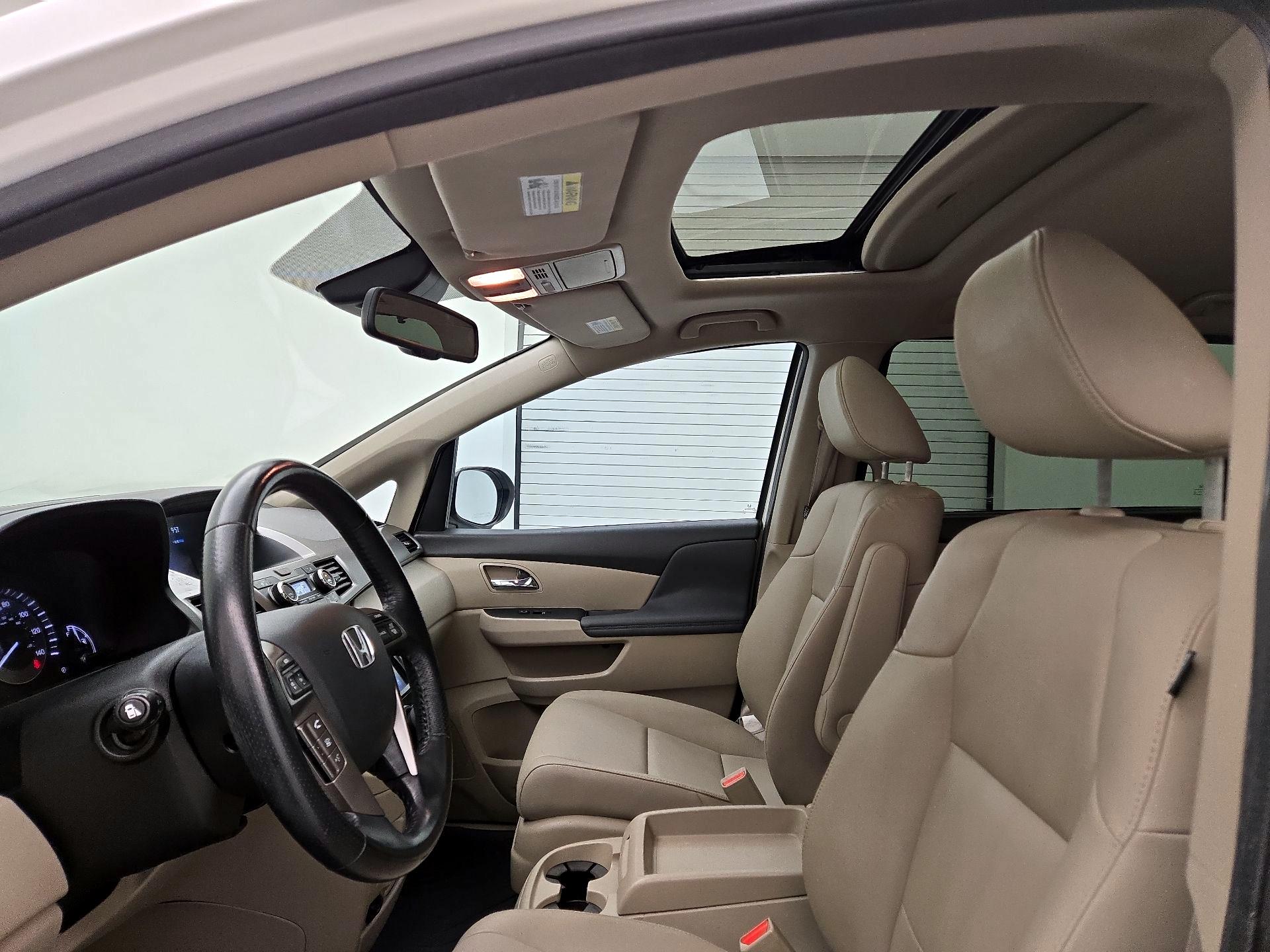 Thumbnail: 2016 Honda Odyssey - 19