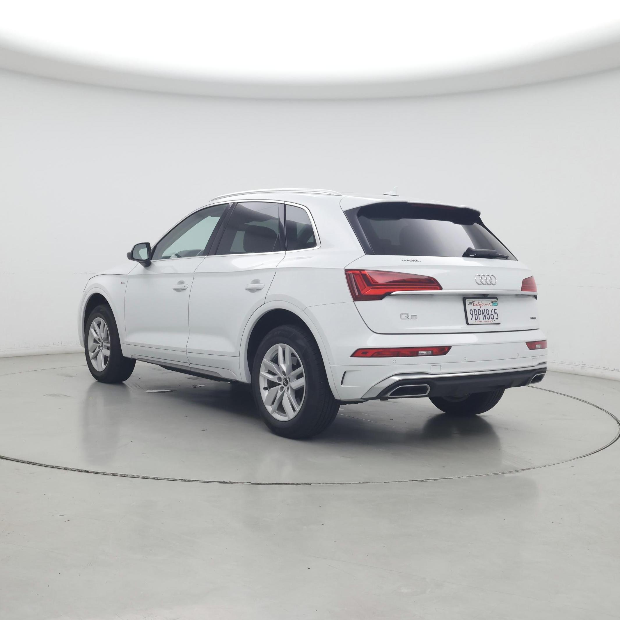 Thumbnail: 2022 Audi Q5 - 2