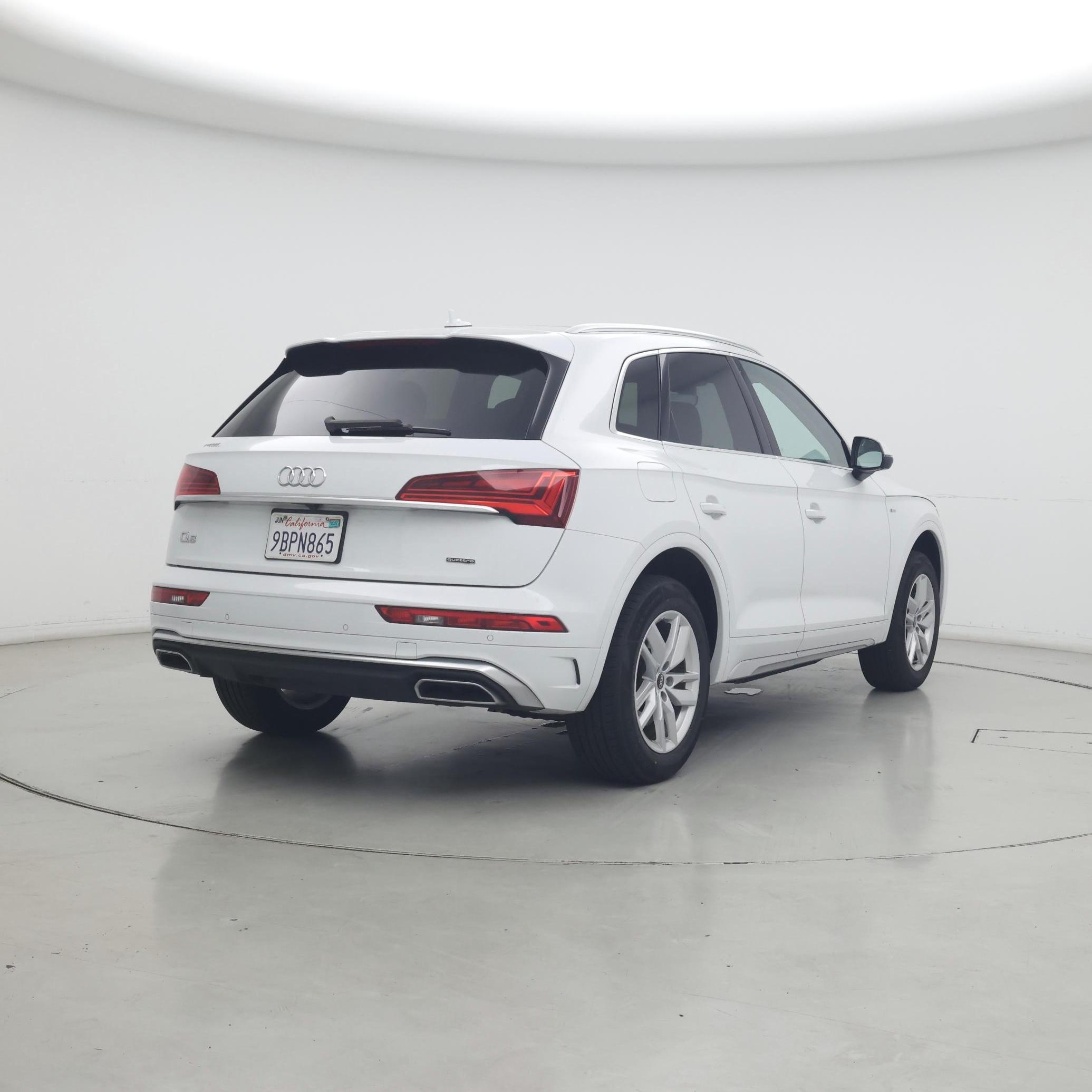 Thumbnail: 2022 Audi Q5 - 8