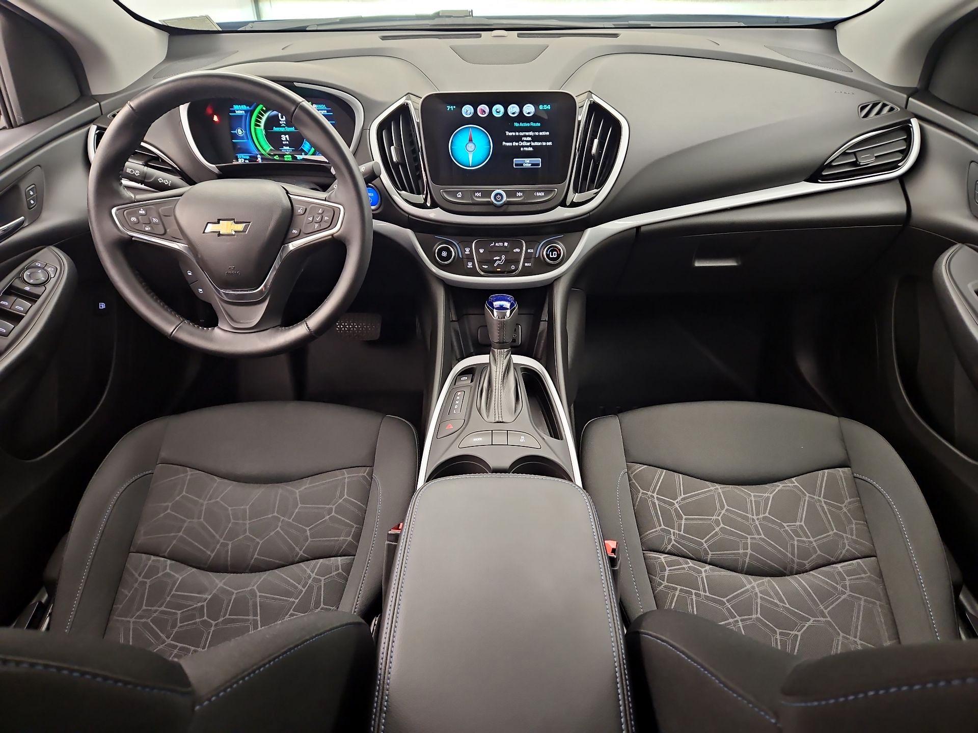 Thumbnail: 2016 Chevrolet Volt - 9