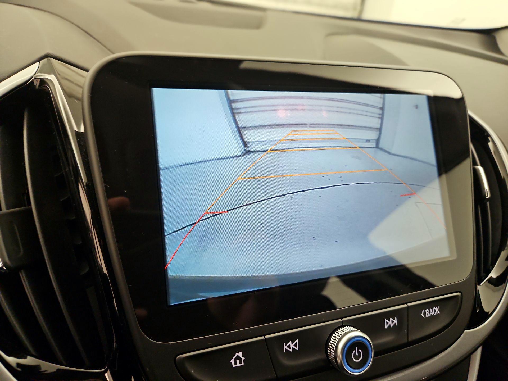 Thumbnail: 2016 Chevrolet Volt - 14