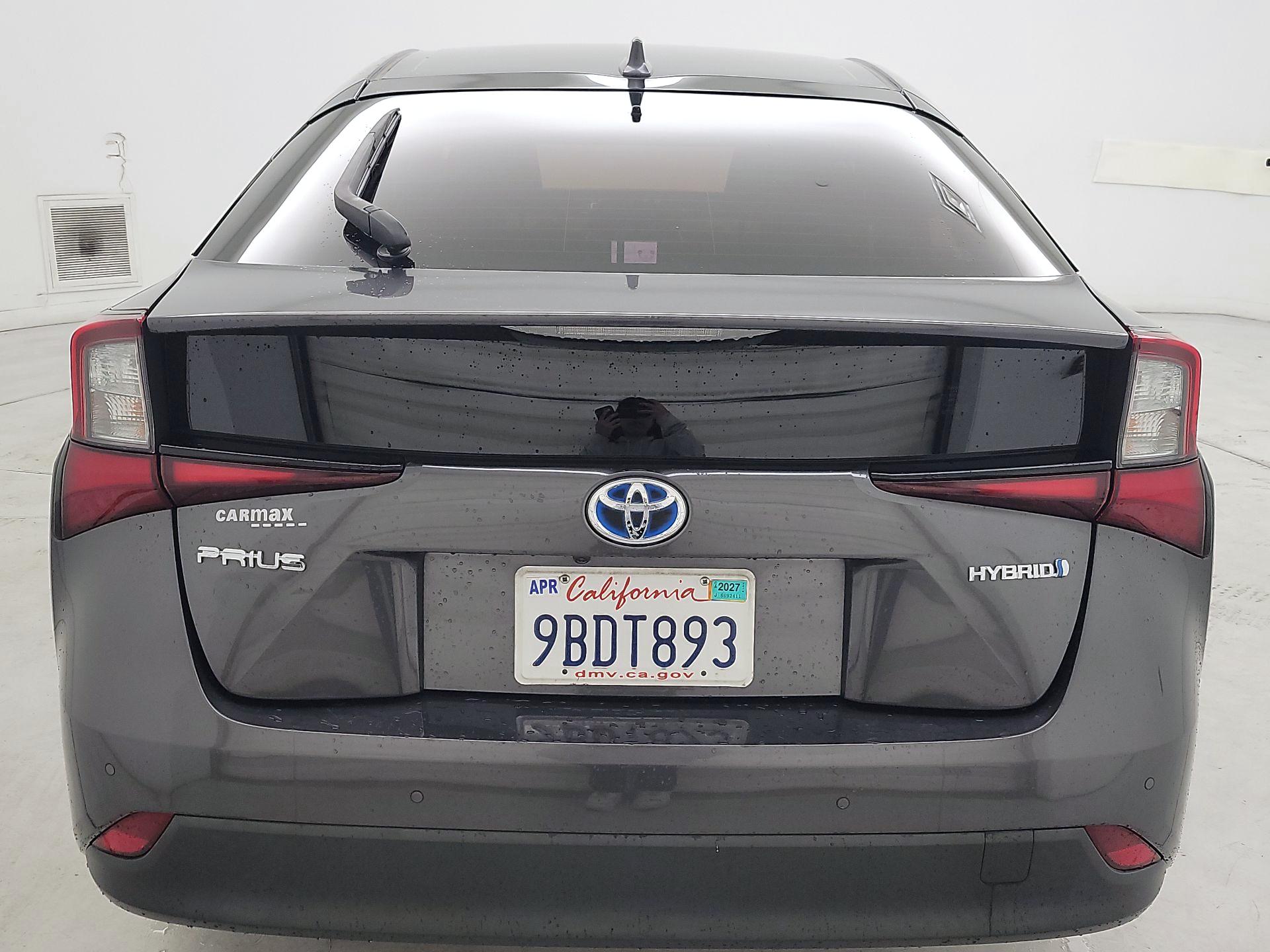 Thumbnail: 2020 Toyota Prius - 6
