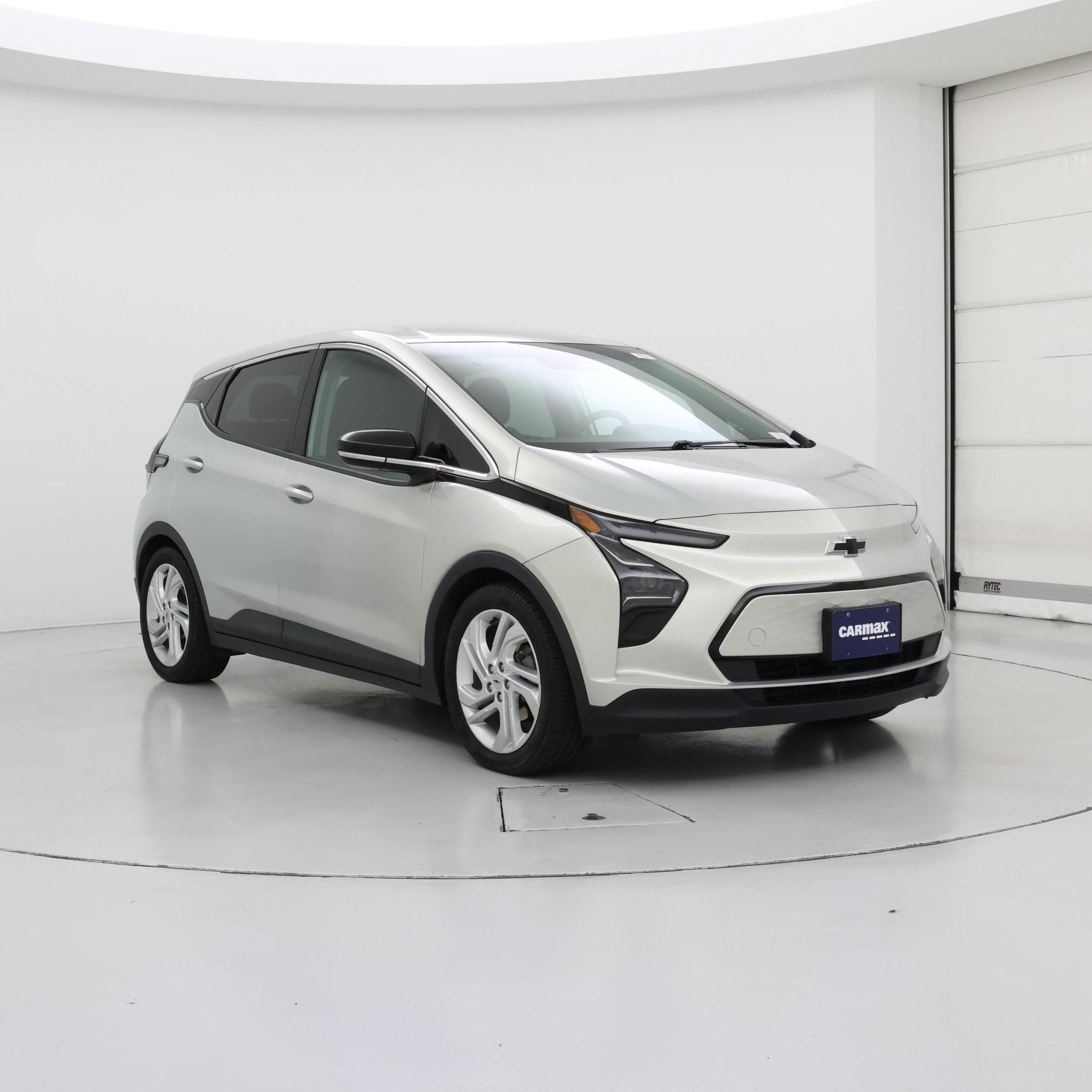 White 2023 Chevrolet Bolt EV Hatchback Front-Wheel Drive Automatic