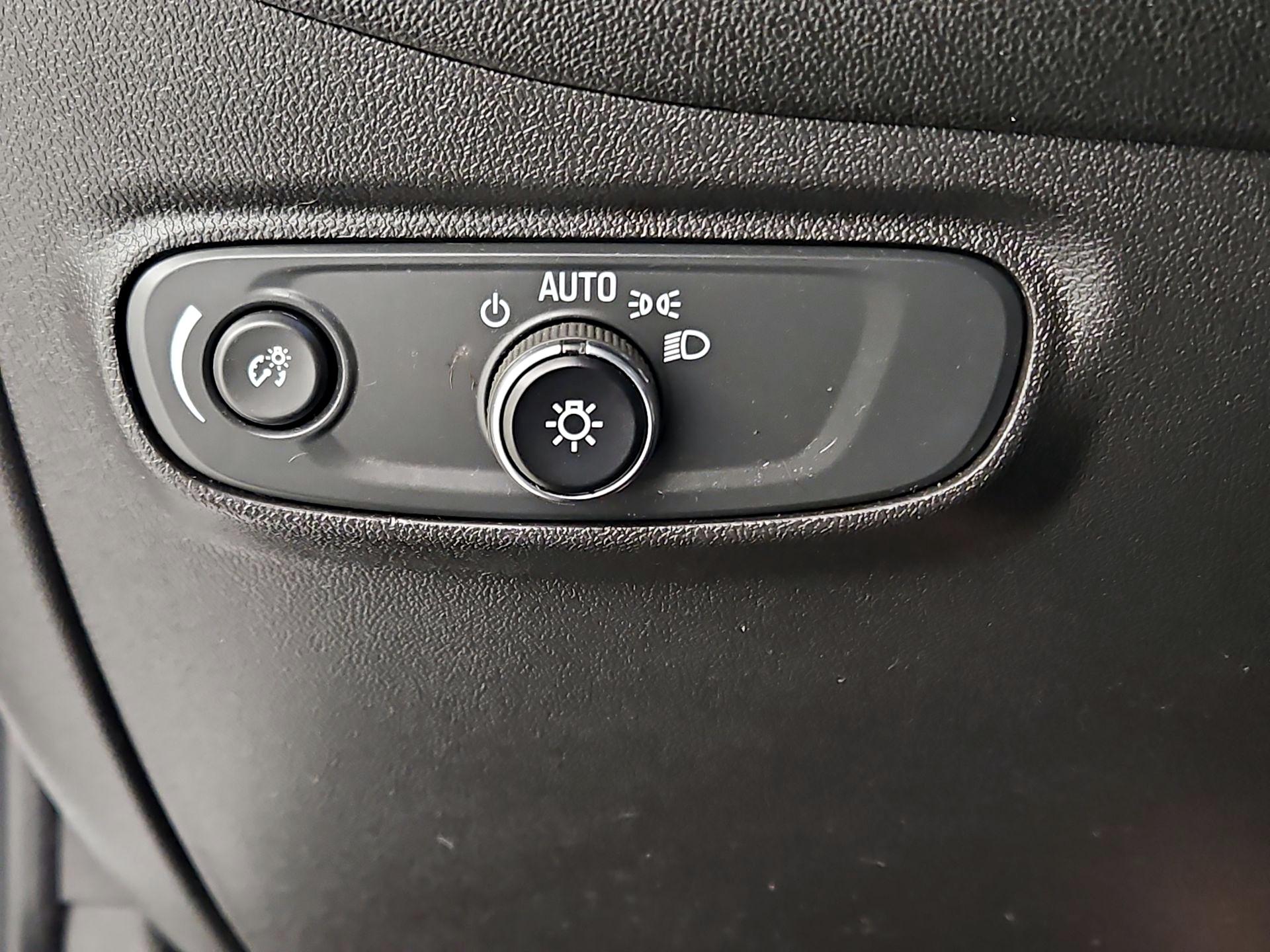 Thumbnail: 2021 Chevrolet Equinox - 13