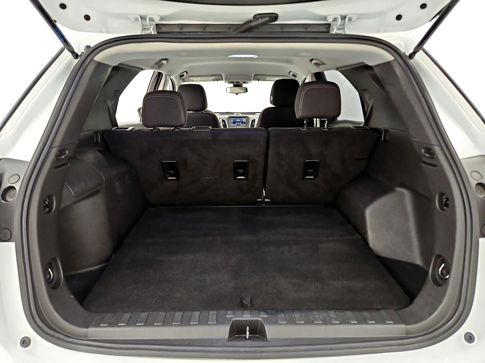 Thumbnail: 2021 Chevrolet Equinox - 20