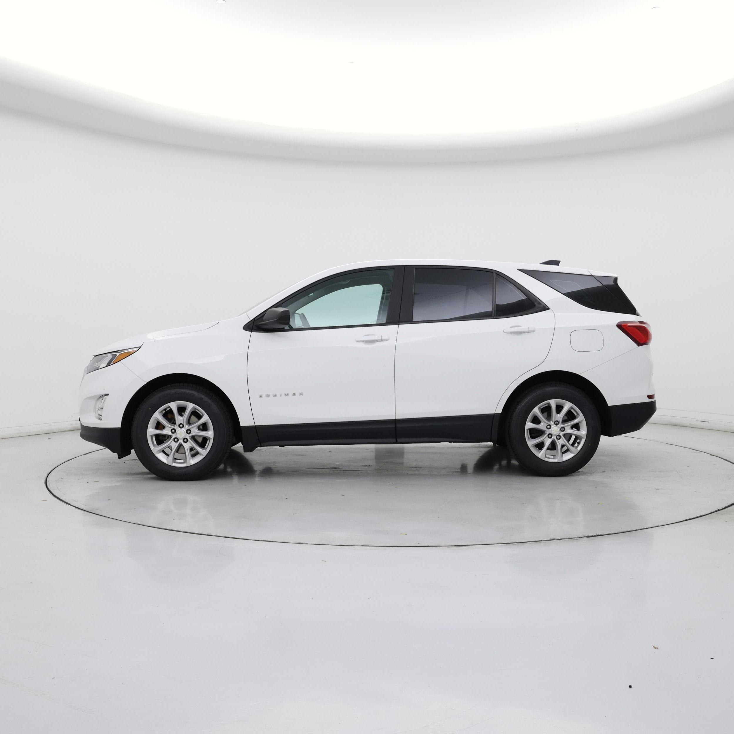 Thumbnail: 2021 Chevrolet Equinox - 3