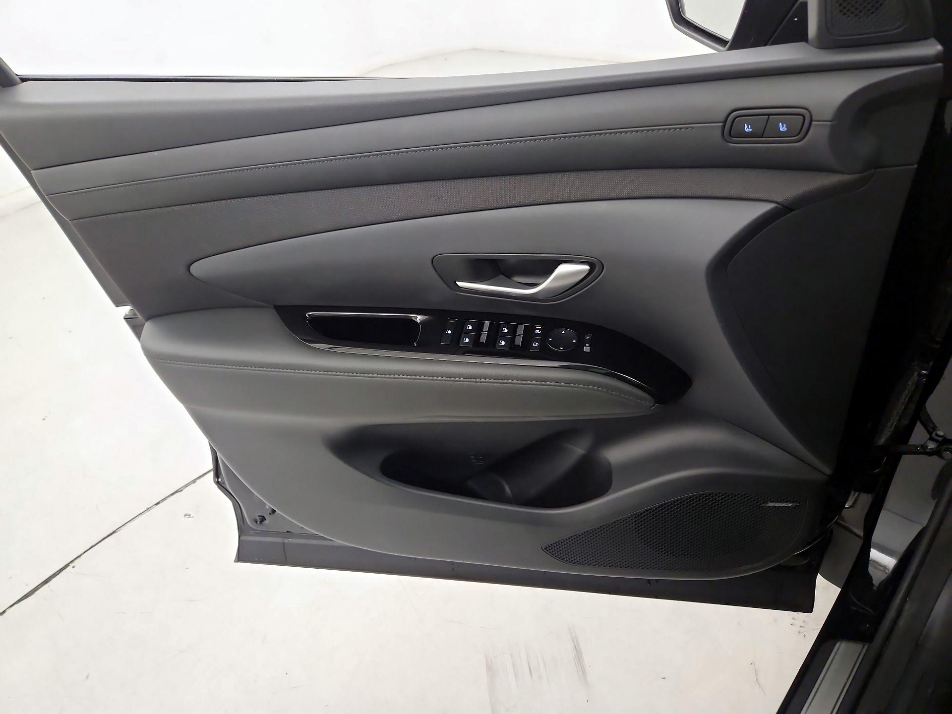Thumbnail: 2025 Hyundai Tucson - 12
