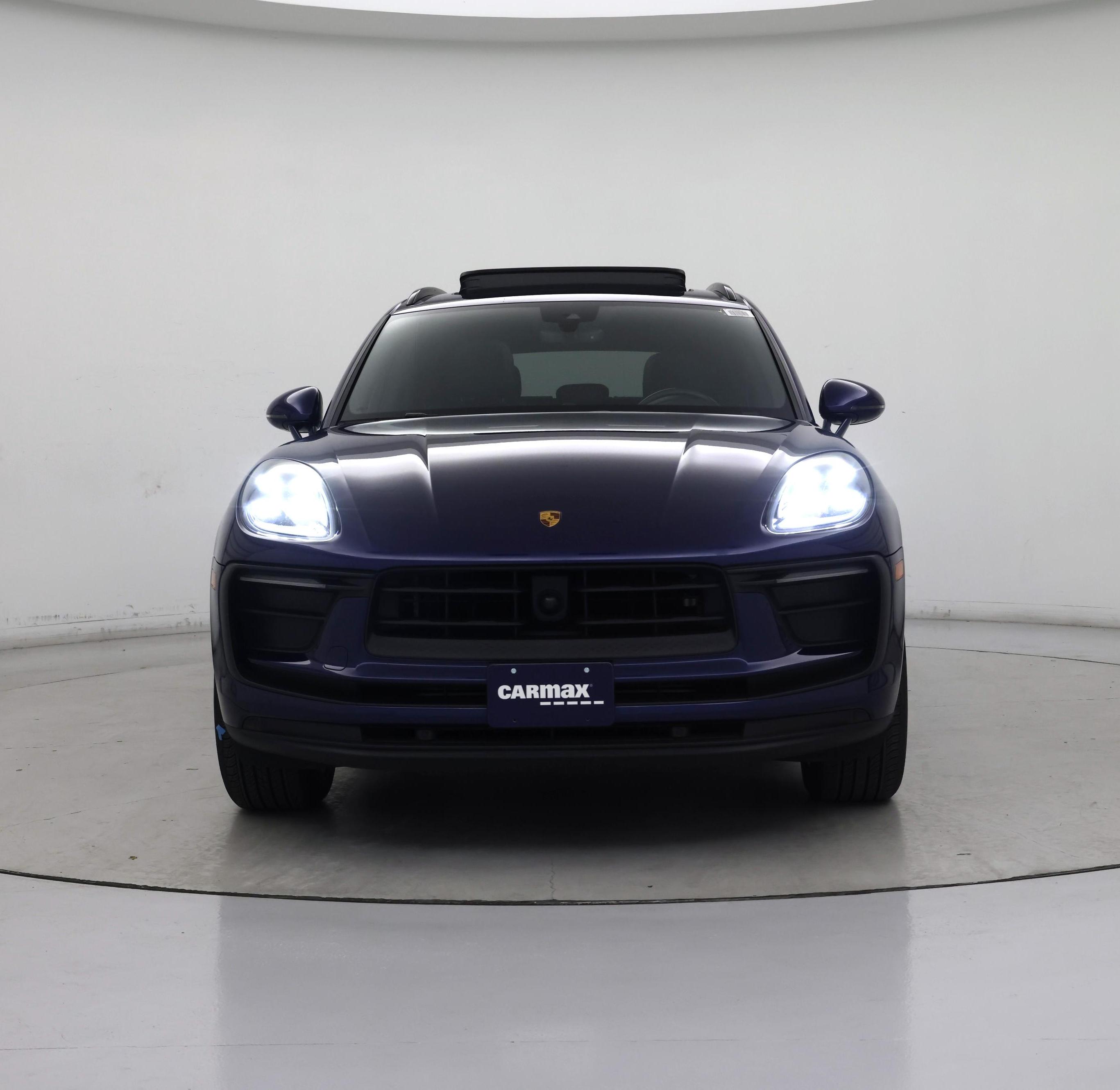Thumbnail: 2023 Porsche Macan - 5