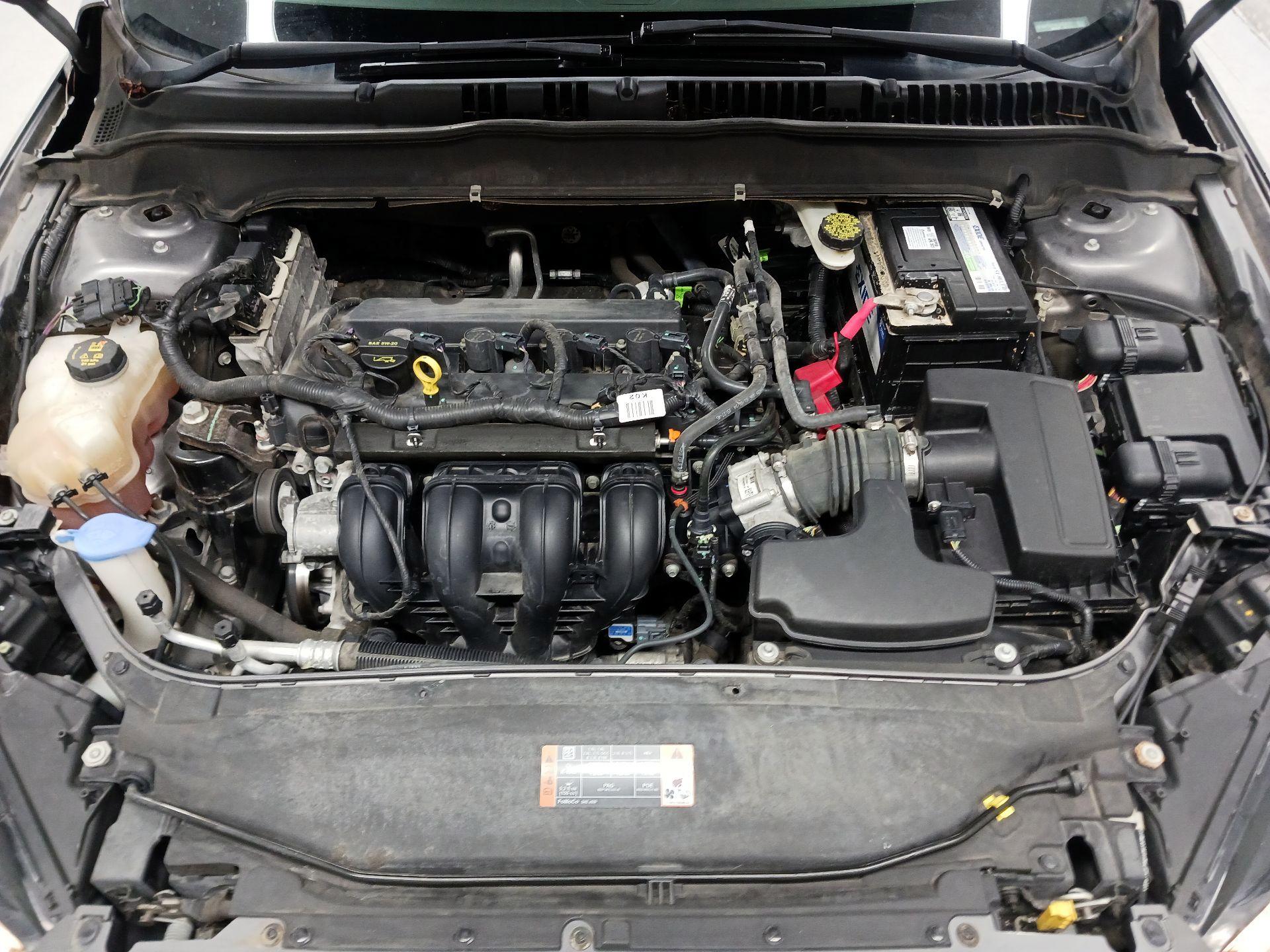 Thumbnail: 2014 Ford Fusion - 20