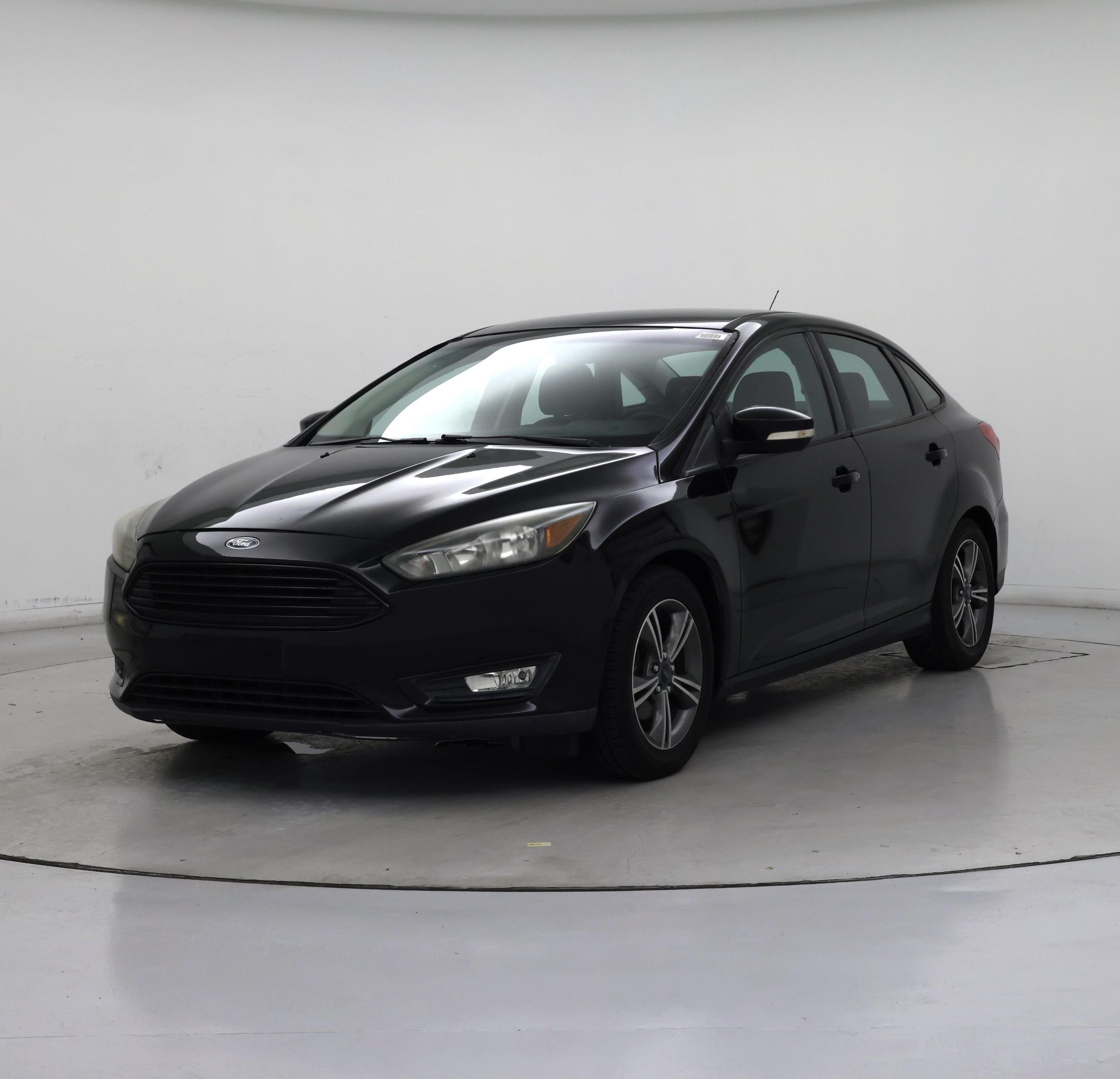 Thumbnail: 2016 Ford Focus - 4