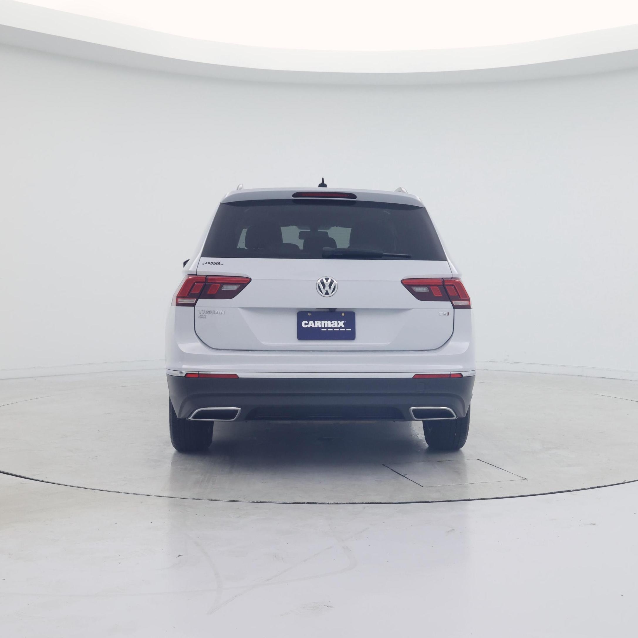 Thumbnail: 2018 Volkswagen Tiguan - 6