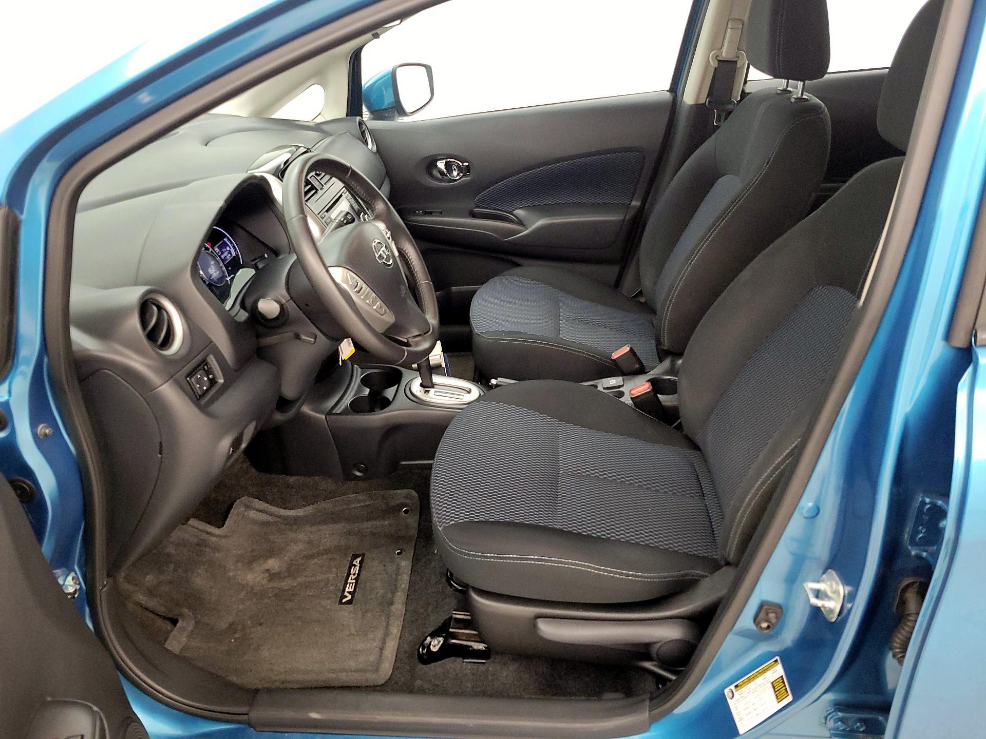 Thumbnail: 2015 Nissan Versa Note - 11
