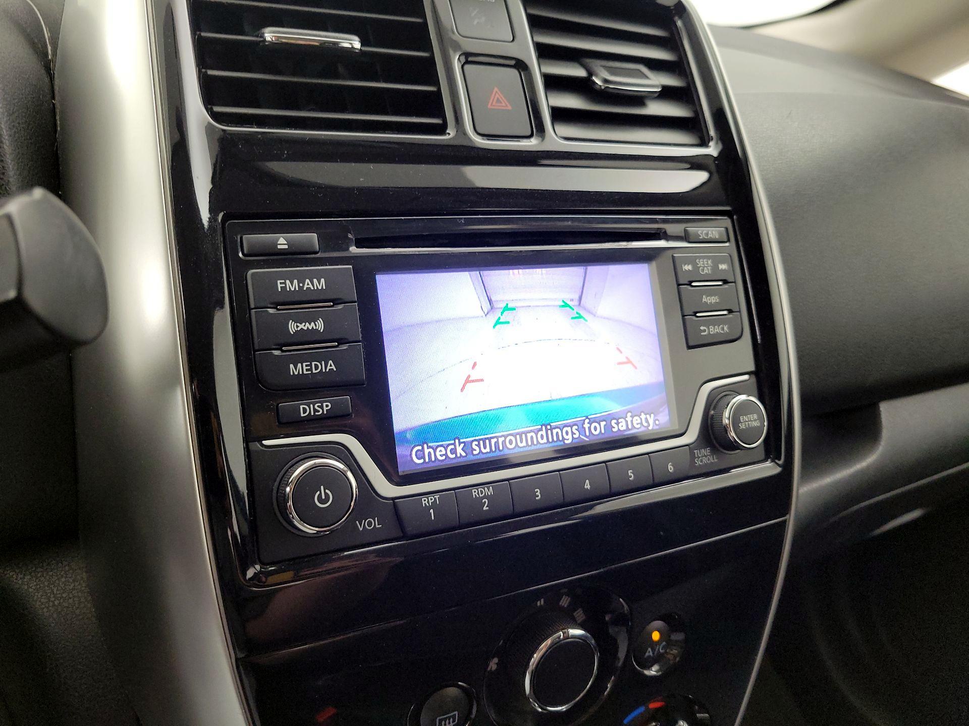 Thumbnail: 2015 Nissan Versa Note - 14