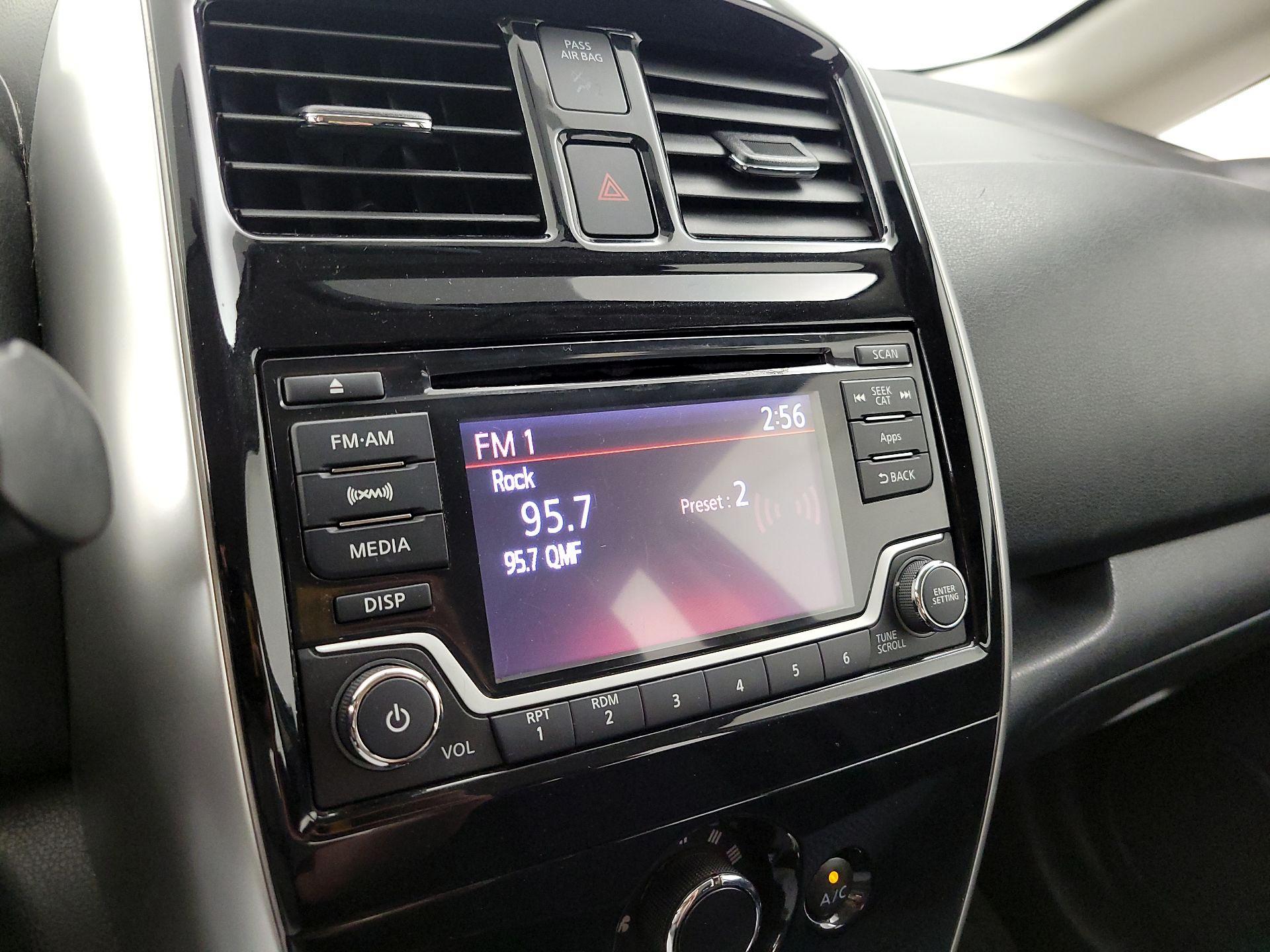 Thumbnail: 2015 Nissan Versa Note - 15