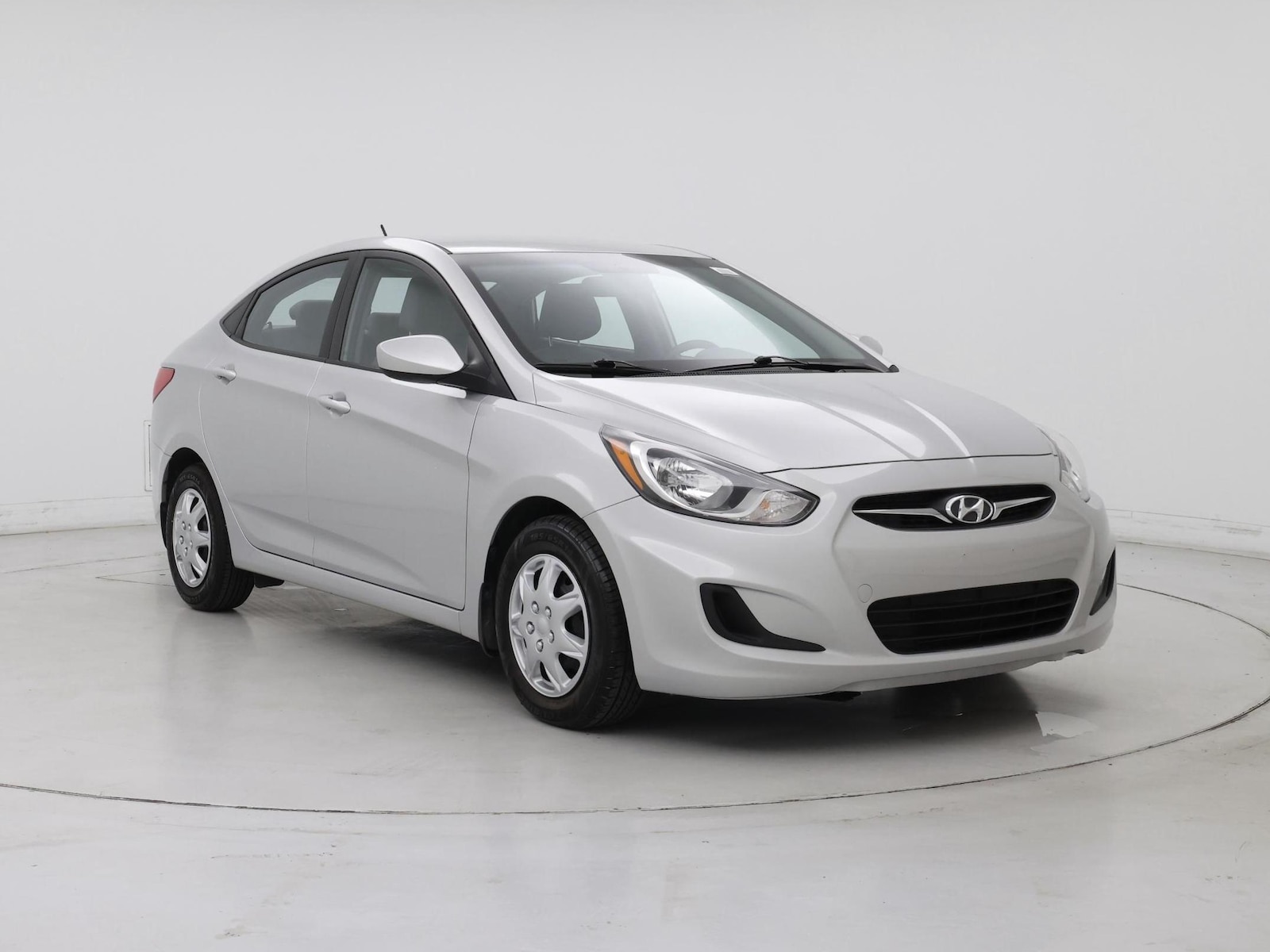 2014 Hyundai Accent GLS - Photo 2