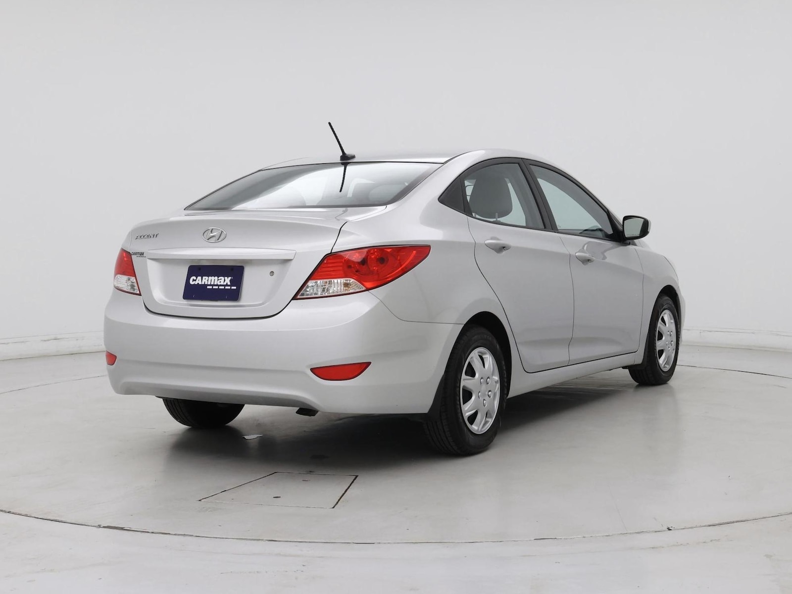 2014 Hyundai Accent GLS - Photo 9