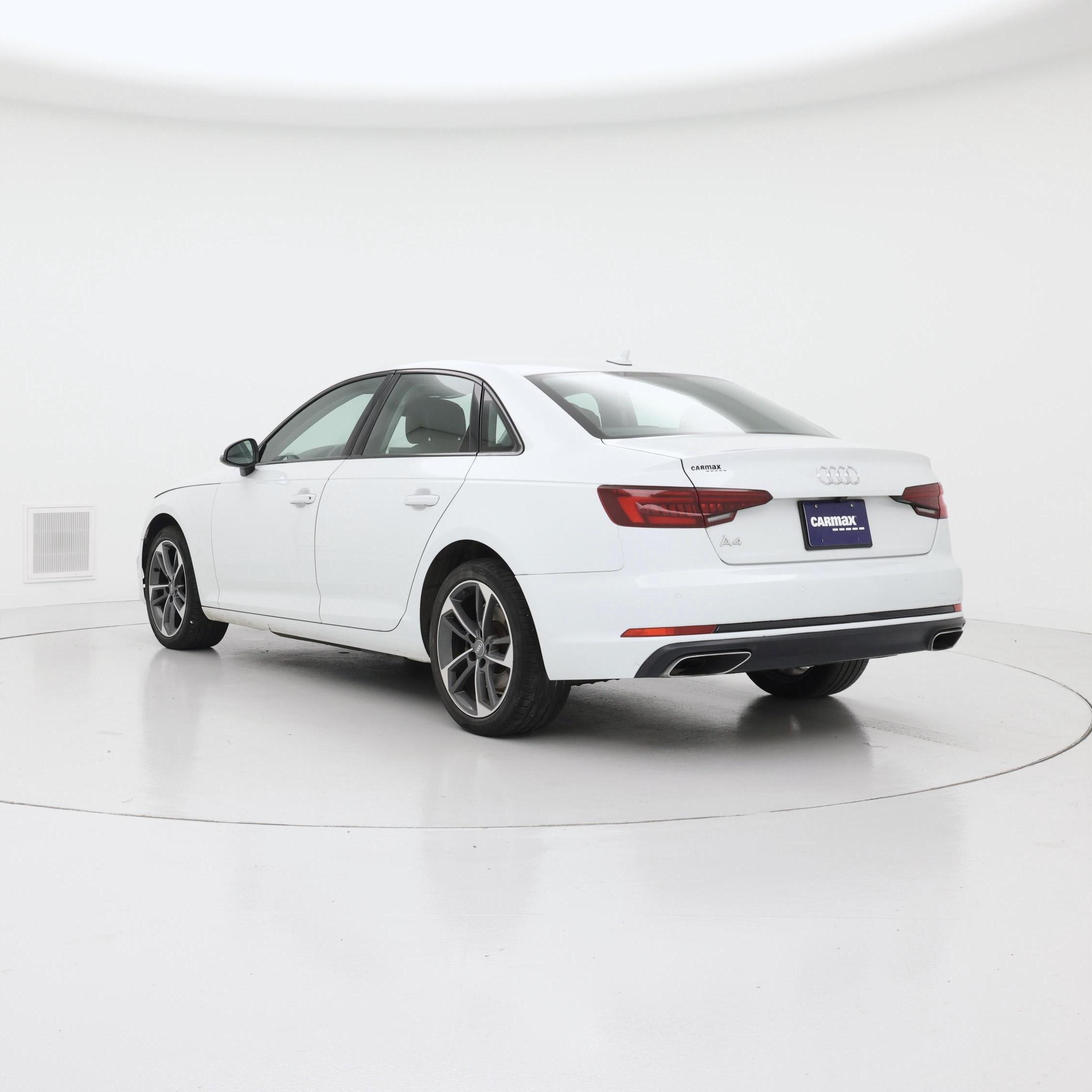 Thumbnail: 2019 Audi A4 - 2