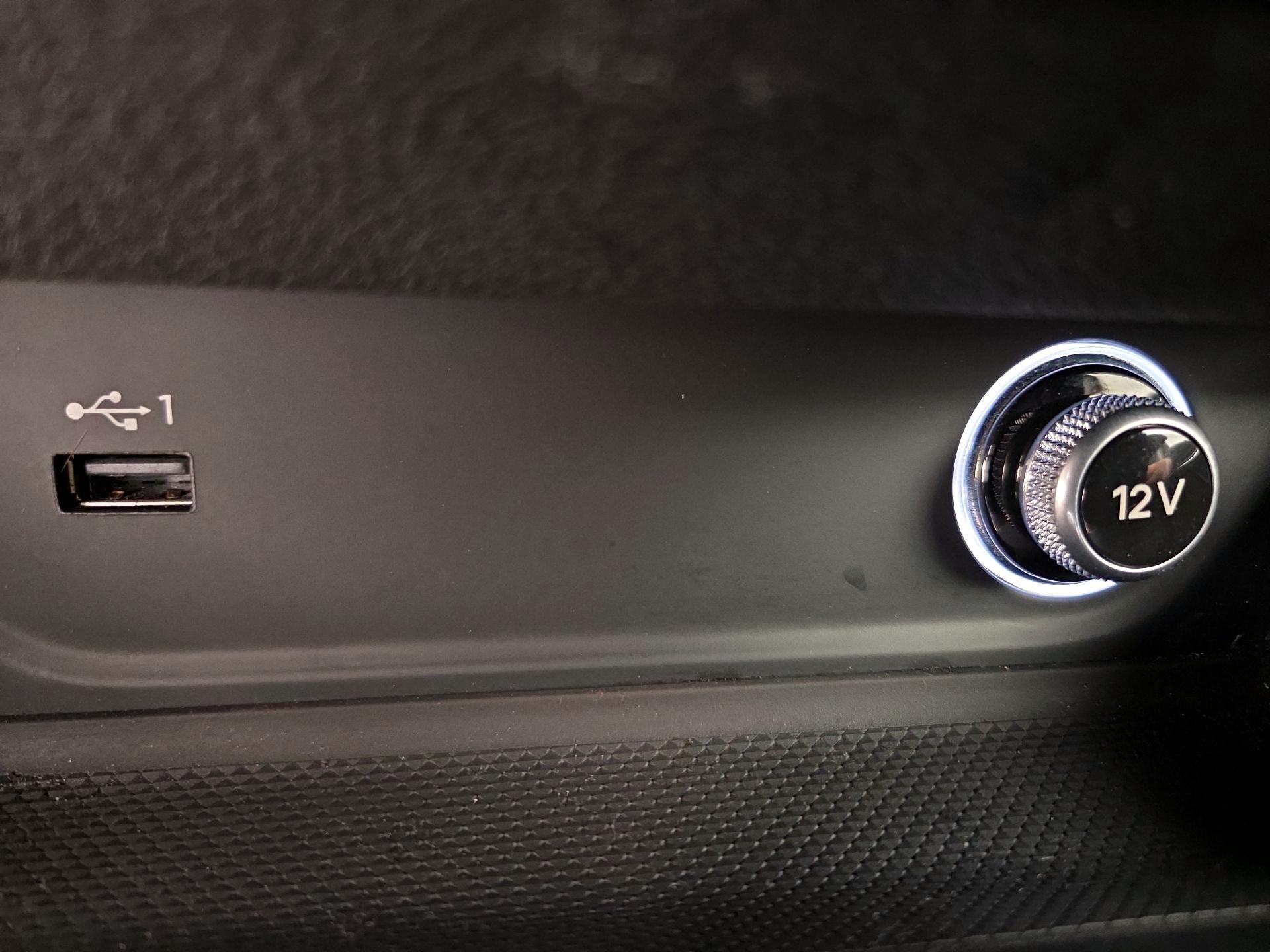 Thumbnail: 2019 Audi A4 - 19