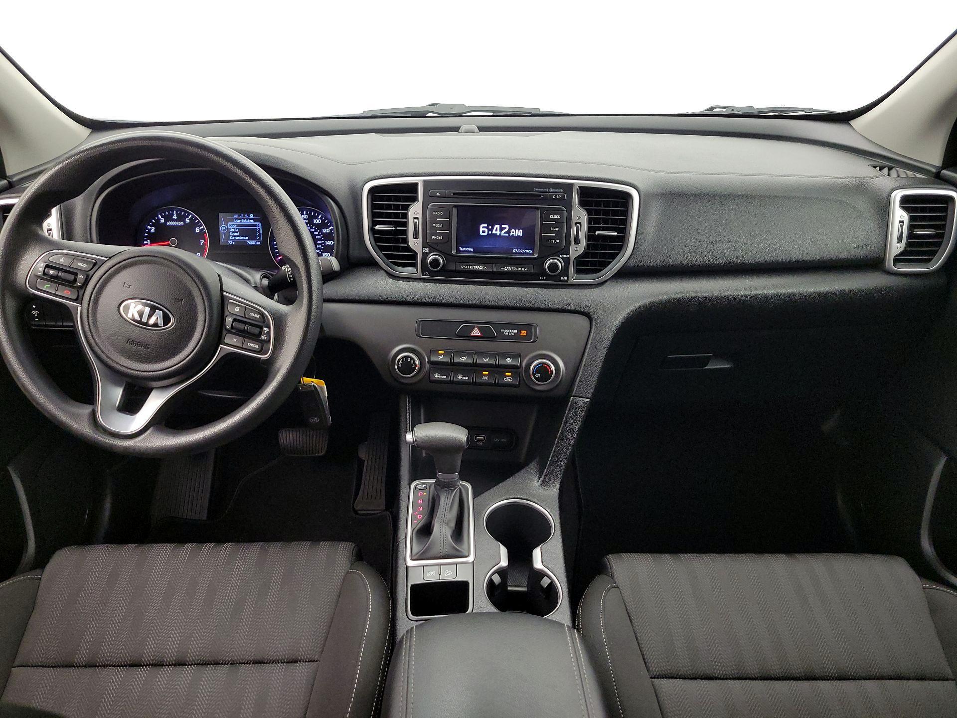 Thumbnail: 2017 Kia Sportage - 9
