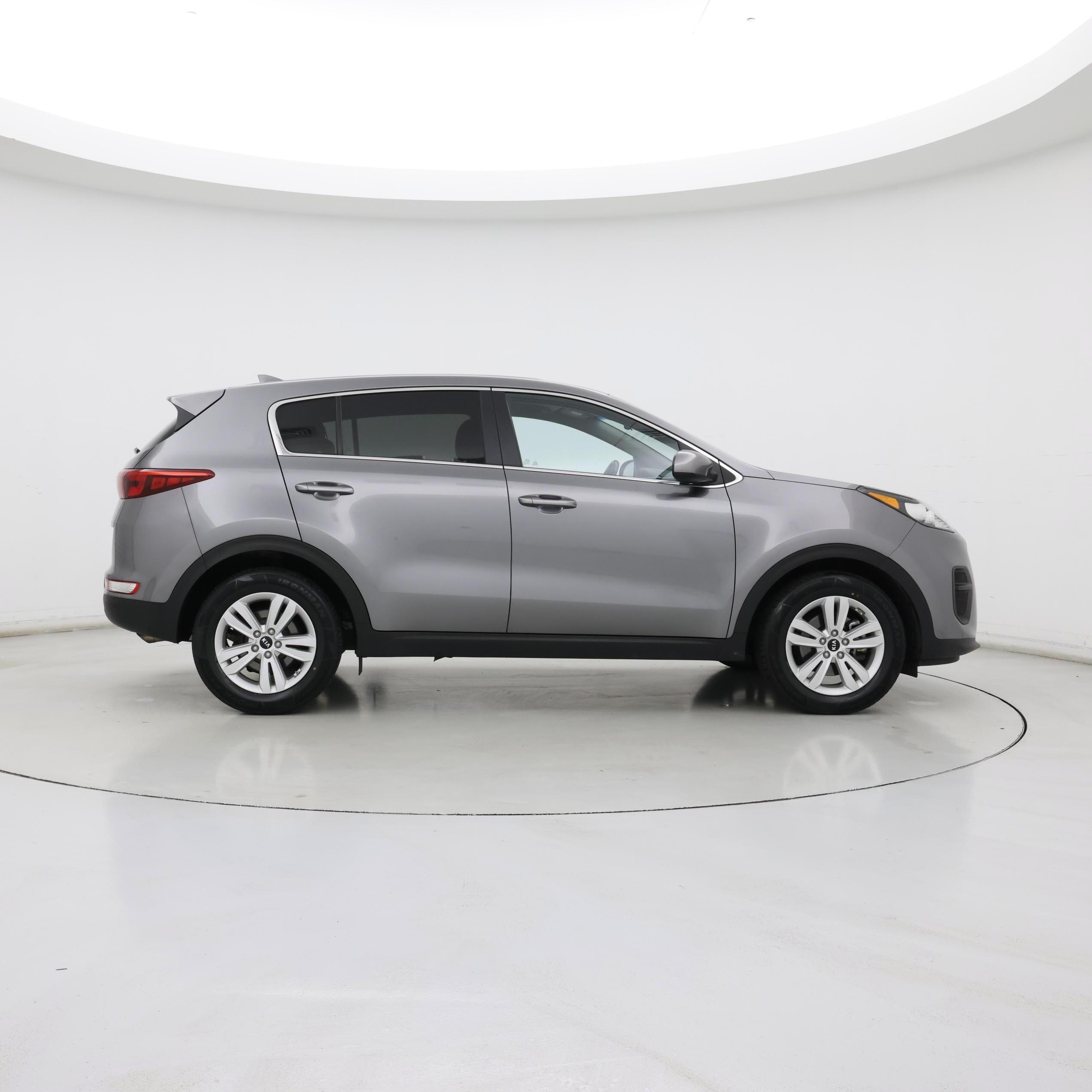 Thumbnail: 2017 Kia Sportage - 7