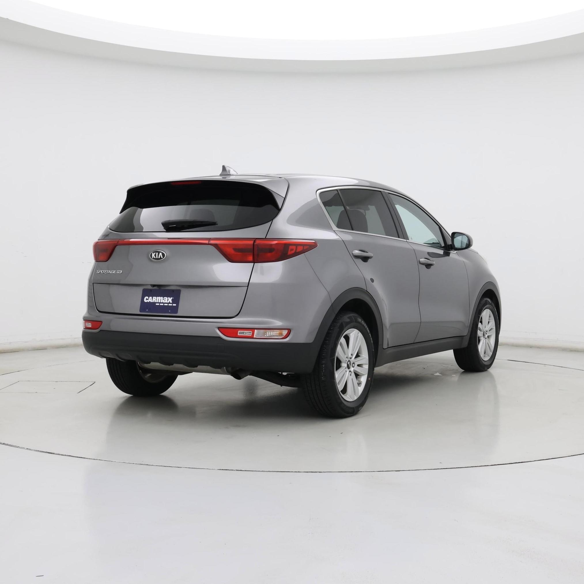 Thumbnail: 2017 Kia Sportage - 8