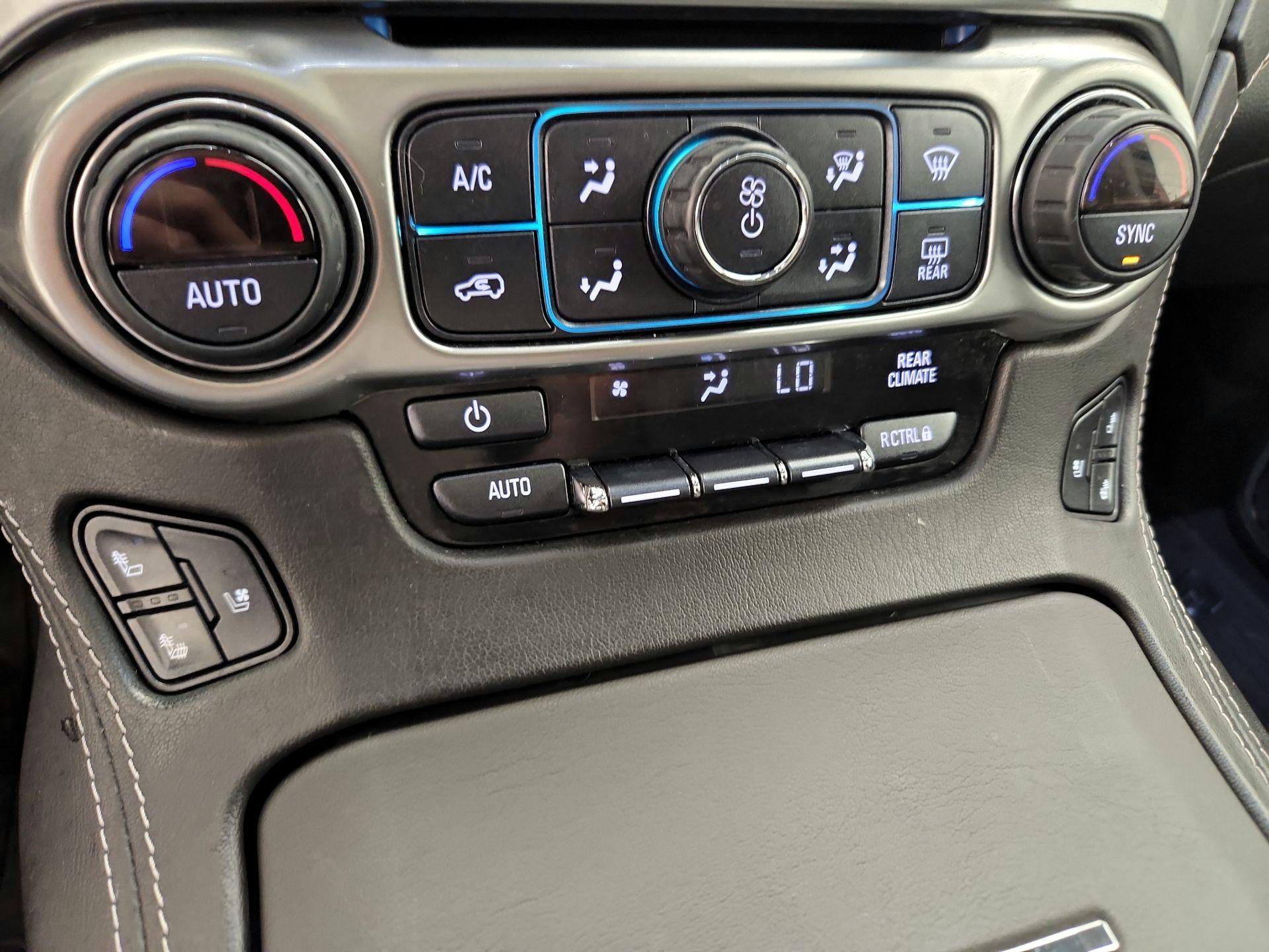 Thumbnail: 2020 Chevrolet Suburban - 17