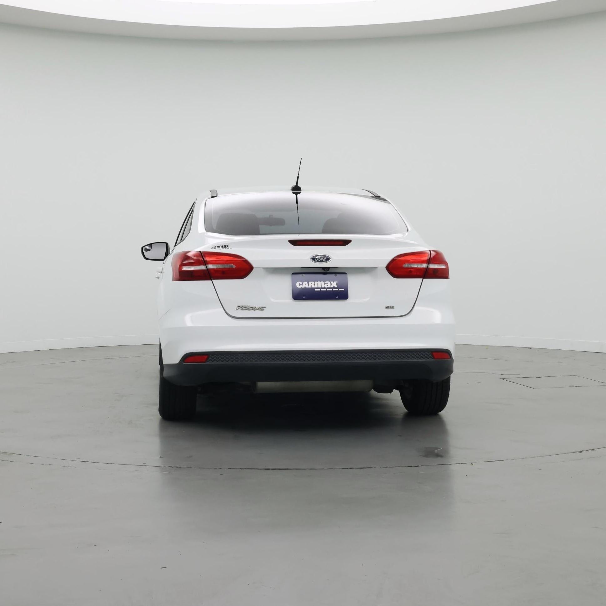 Thumbnail: 2017 Ford Focus - 6