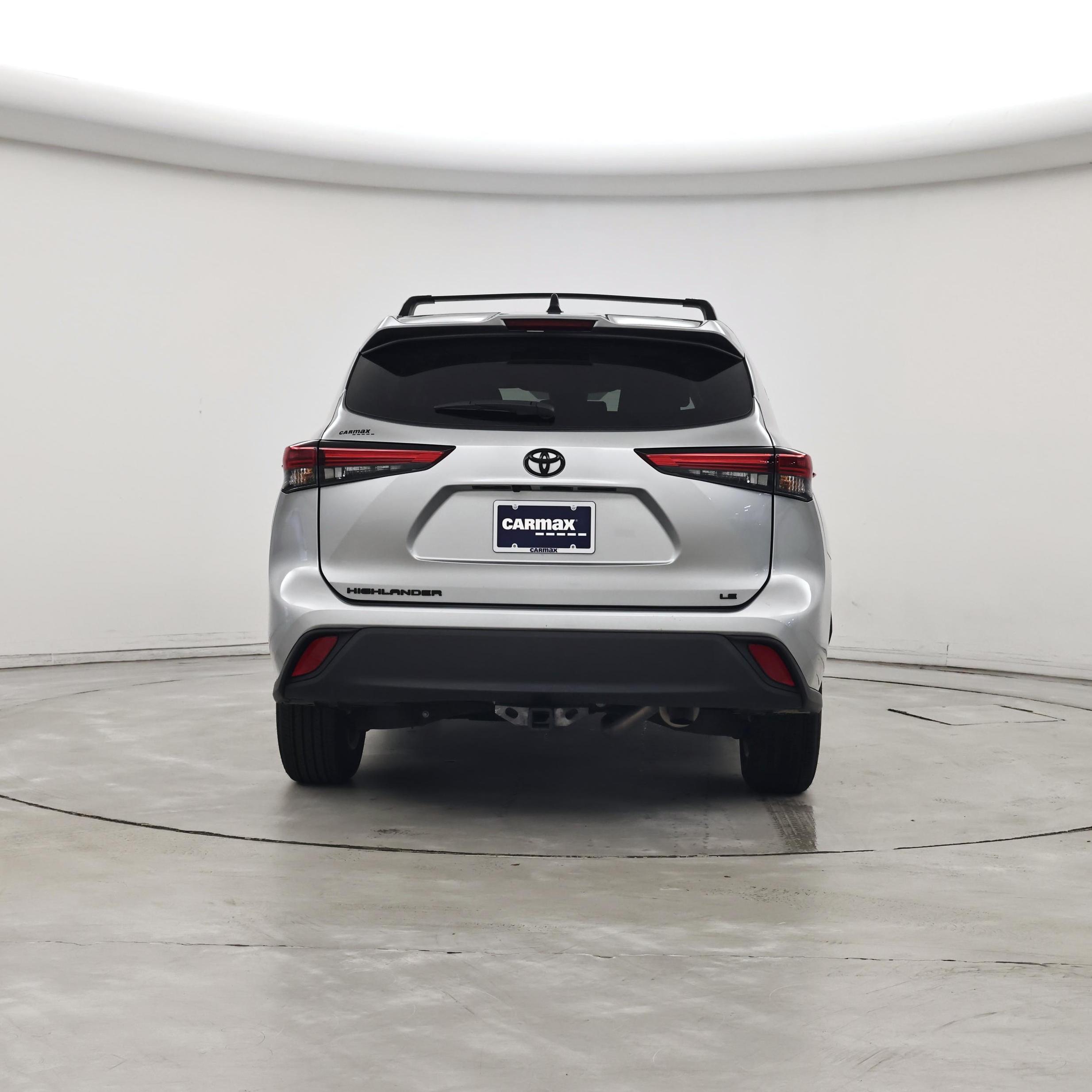 Thumbnail: 2023 Toyota Highlander - 6