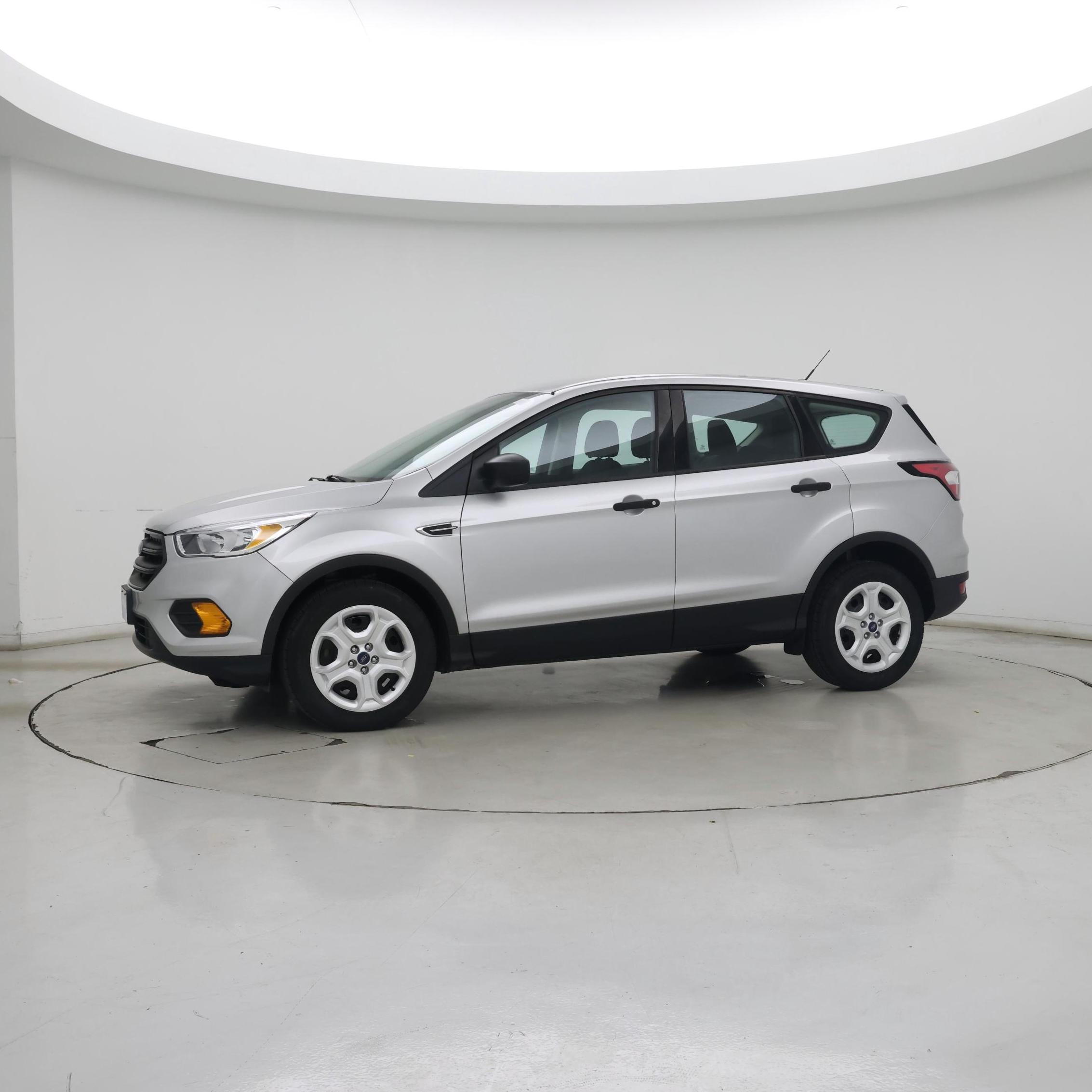 Thumbnail: 2017 Ford Escape - 4