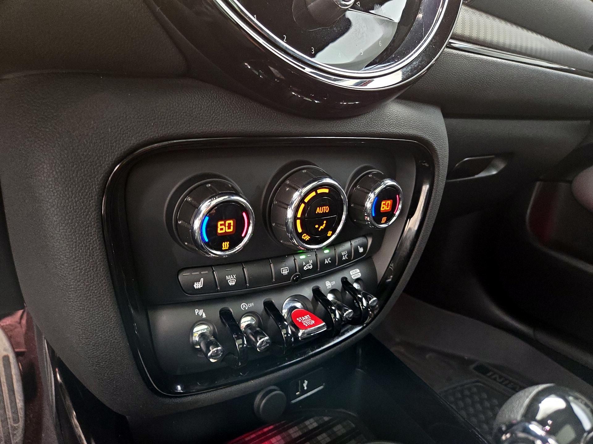 Thumbnail: 2022 MINI Cooper Clubman - 17