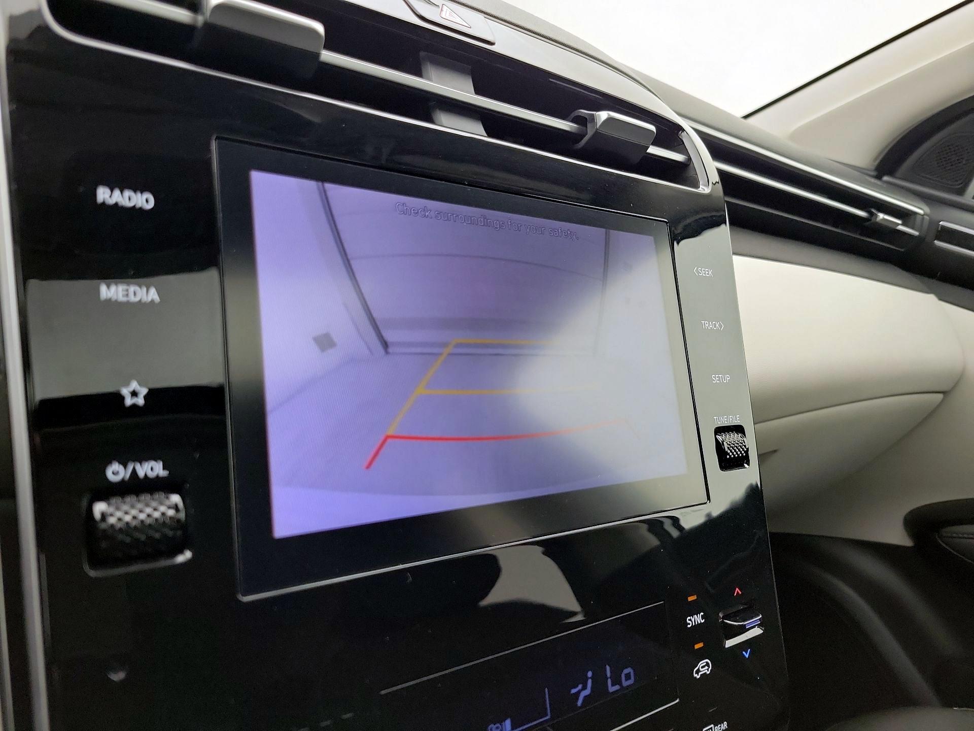 Thumbnail: 2022 Hyundai Tucson - 14