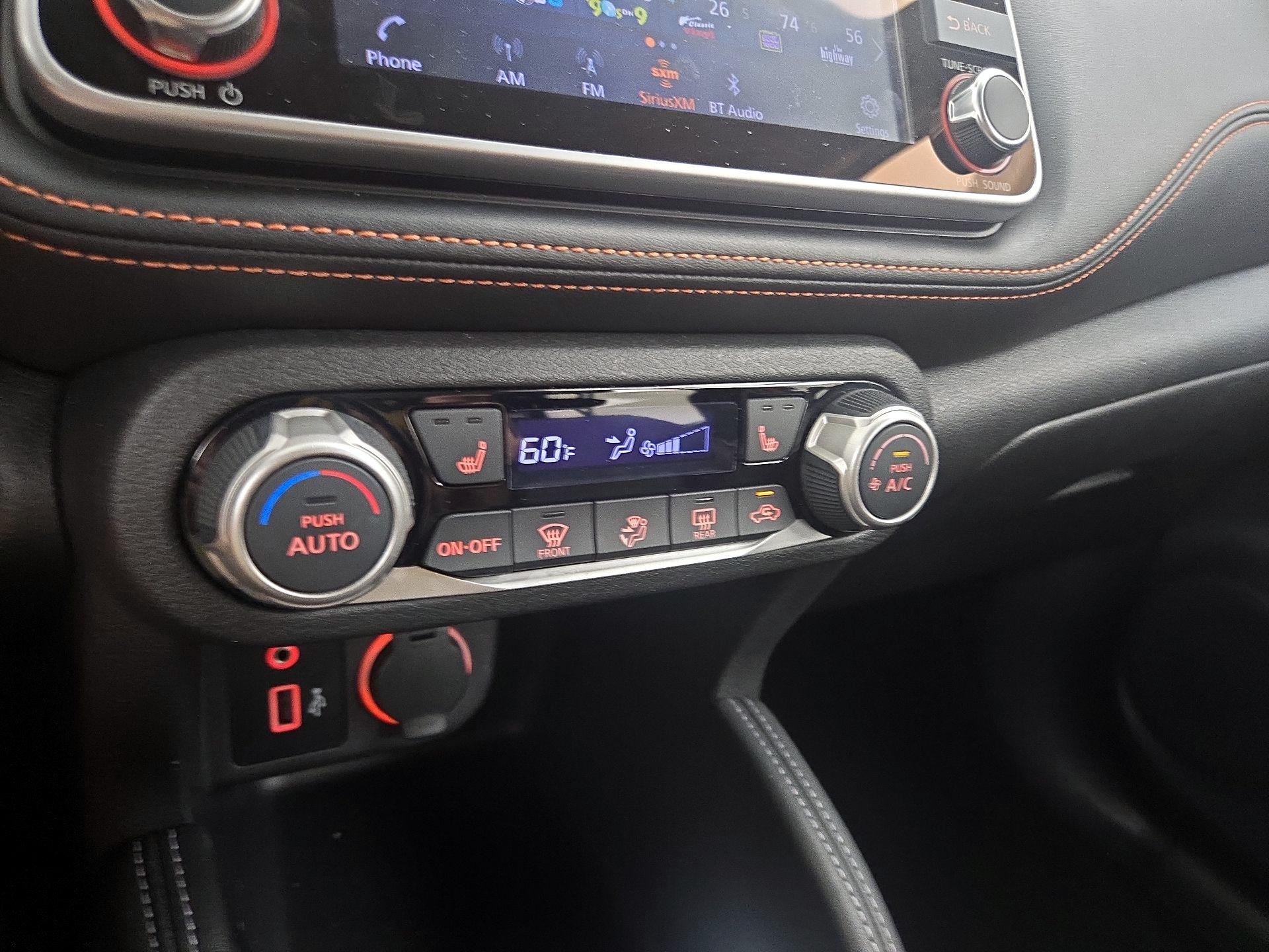 Thumbnail: 2020 Nissan Kicks - 15
