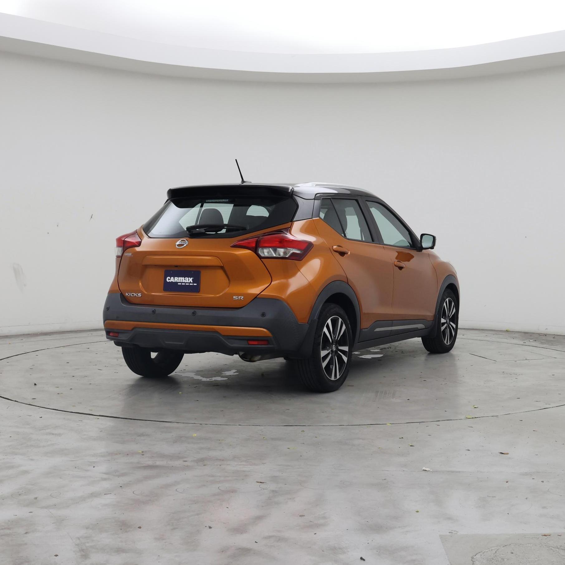 Thumbnail: 2020 Nissan Kicks - 8