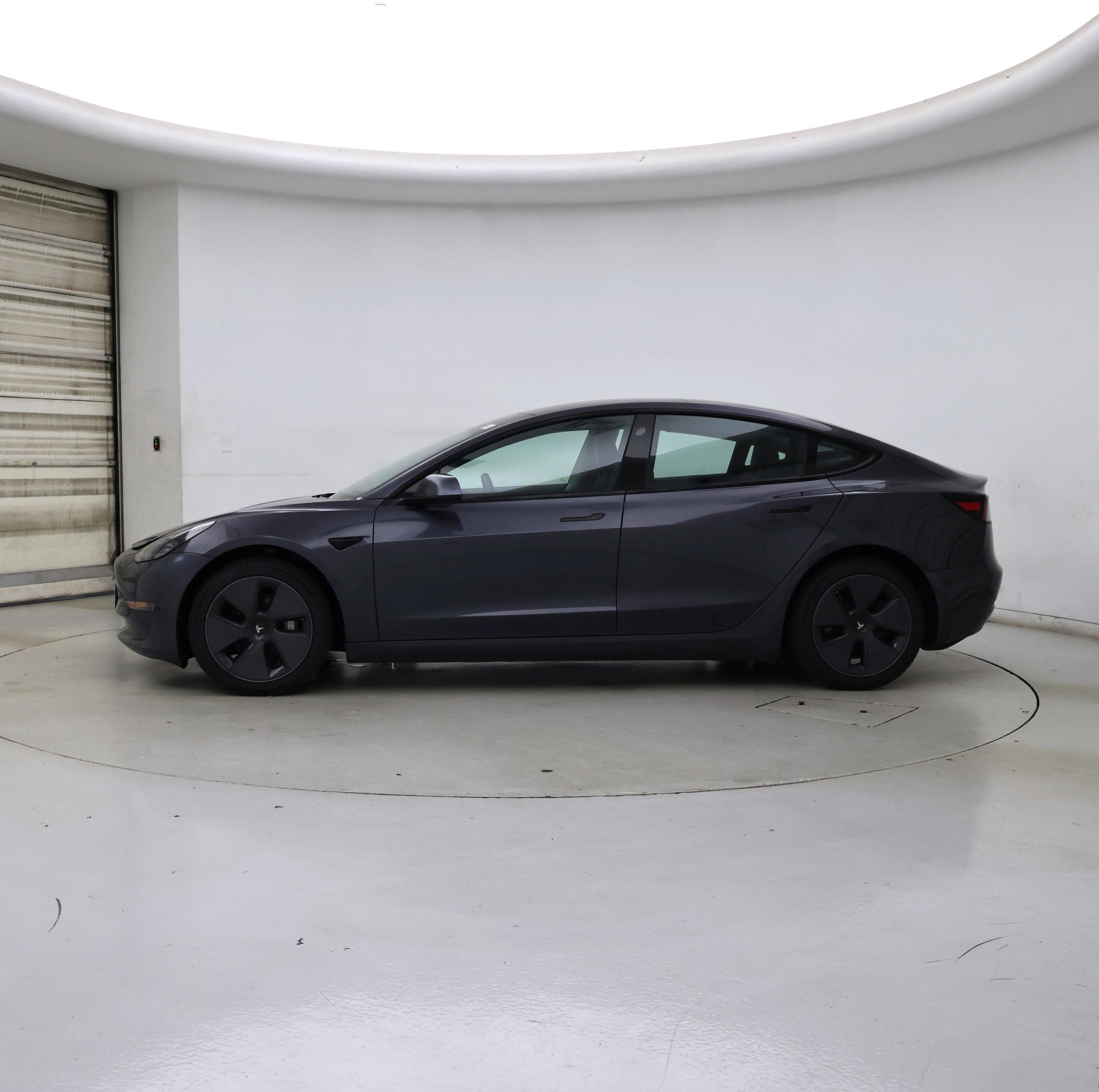 Thumbnail: 2021 Tesla Model 3 - 3