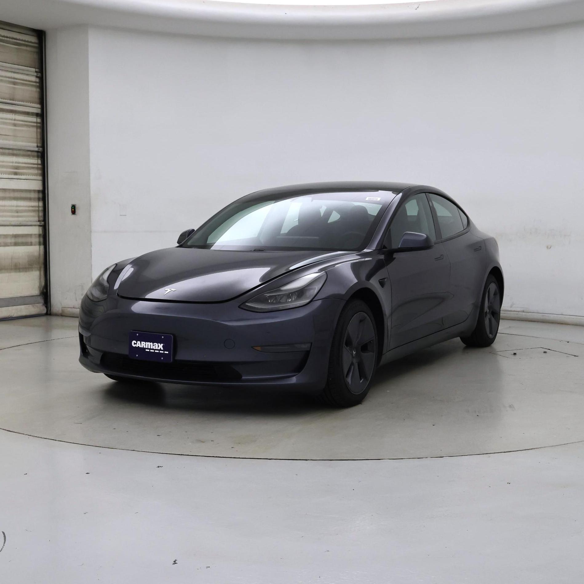 Thumbnail: 2021 Tesla Model 3 - 4