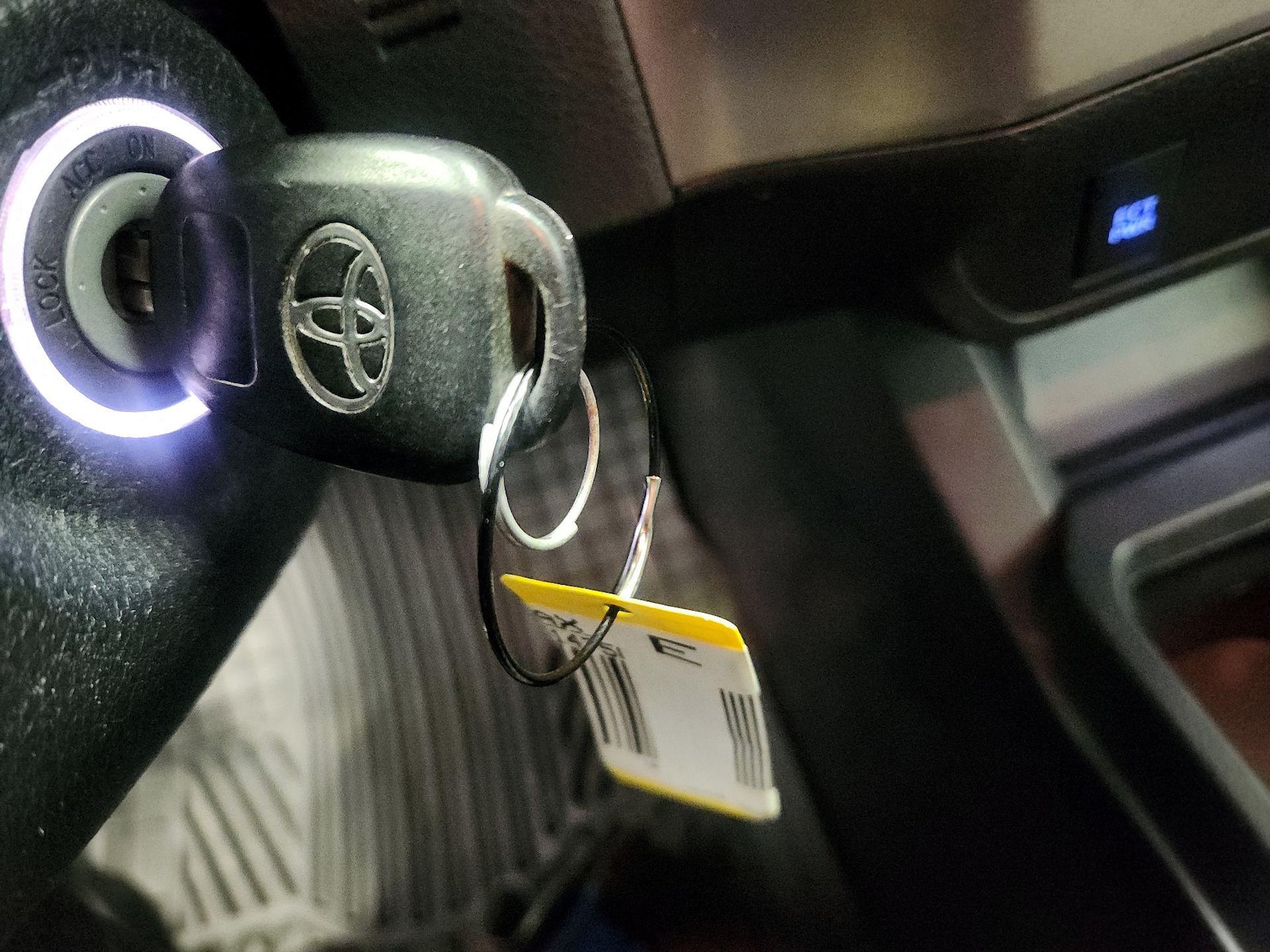 2019 Toyota Tacoma SR - Photo 23