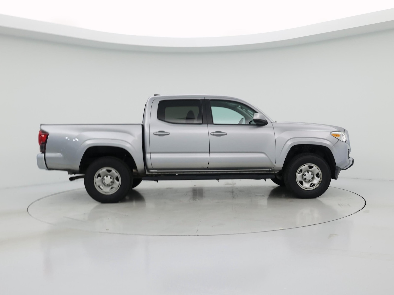 2019 Toyota Tacoma SR - Photo 8