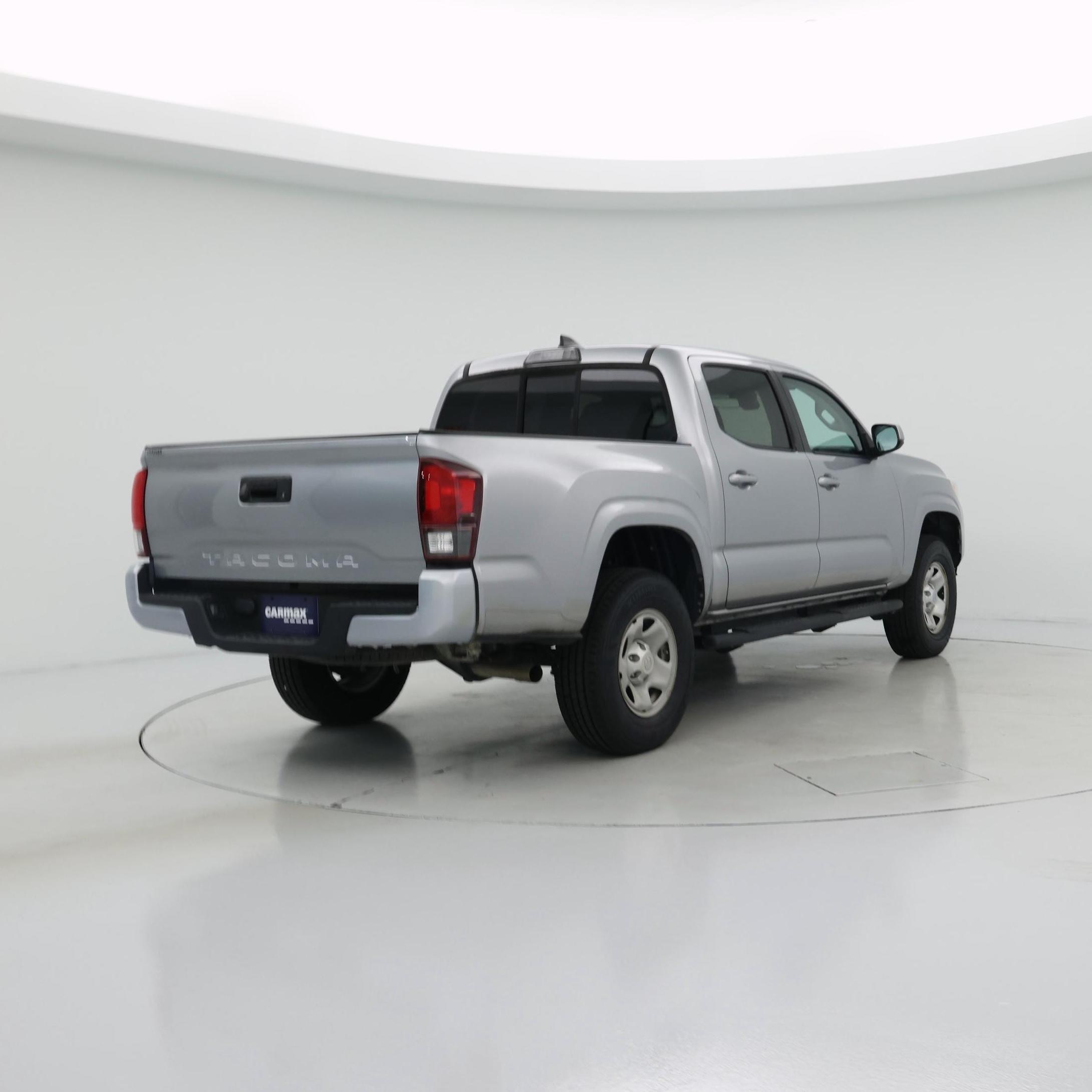 Thumbnail: 2019 Toyota Tacoma - 8