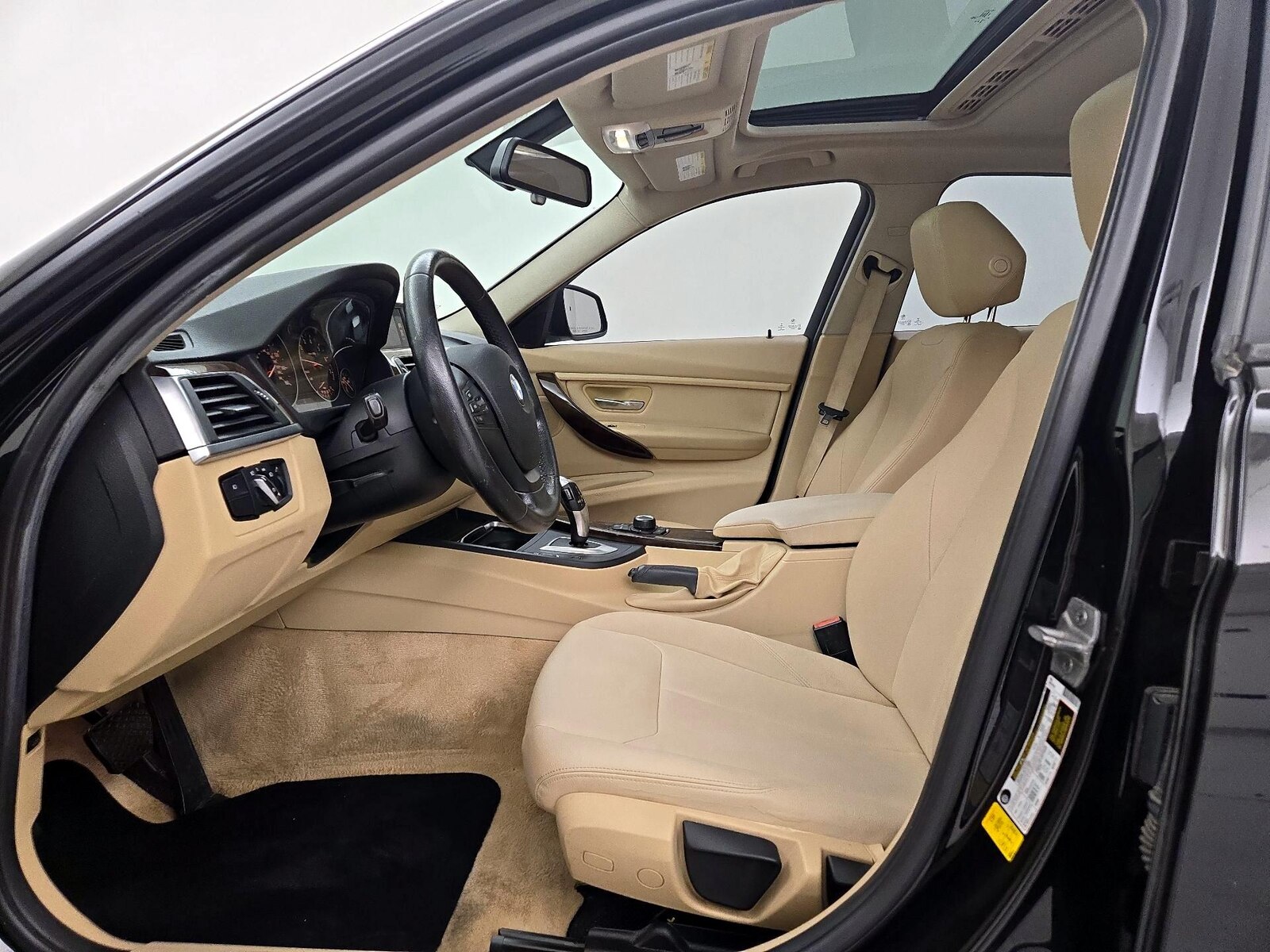 Leather Seats & Side Airbags