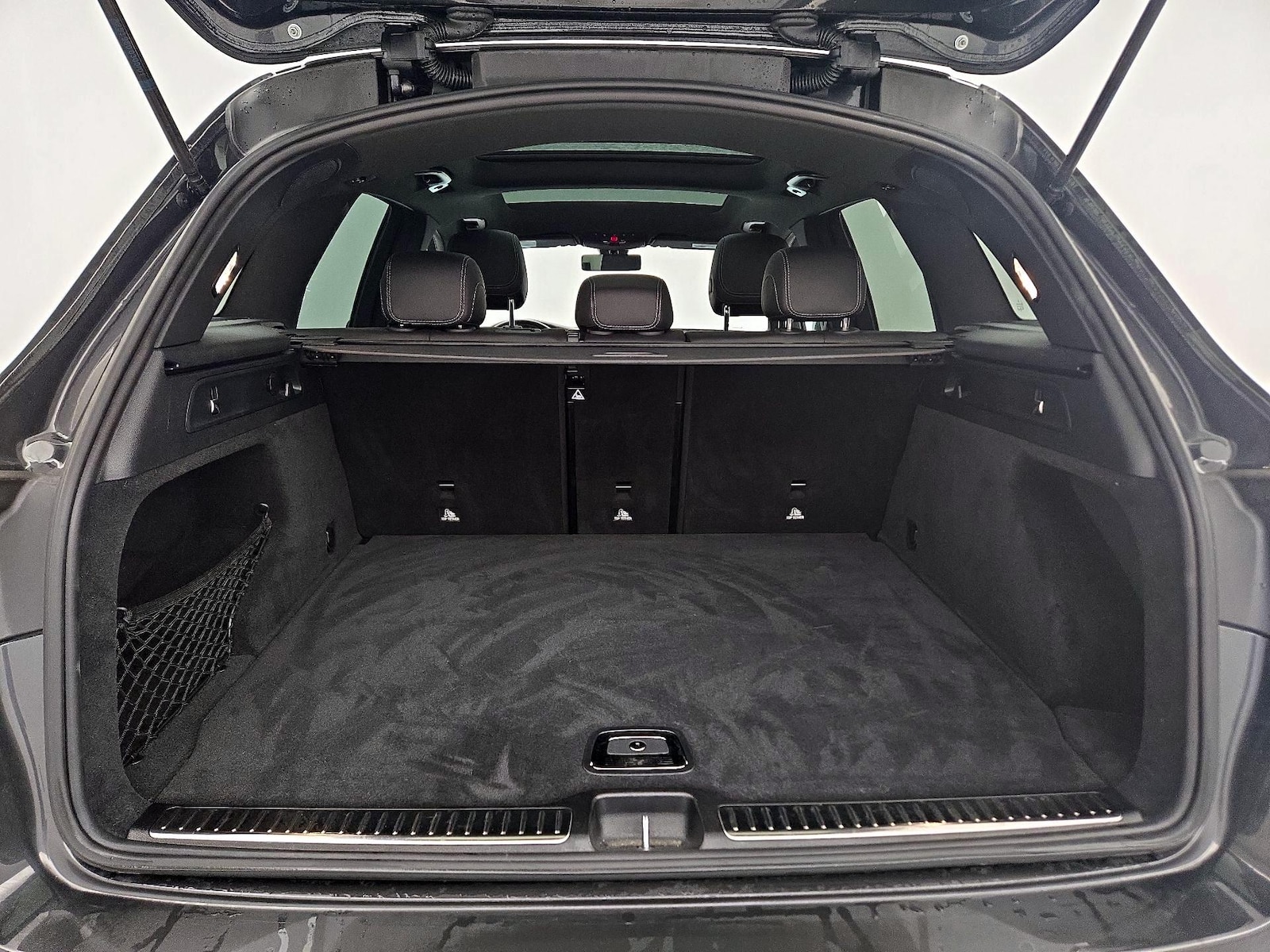 2021 Mercedes-Benz GLC GLC300 - Photo 22