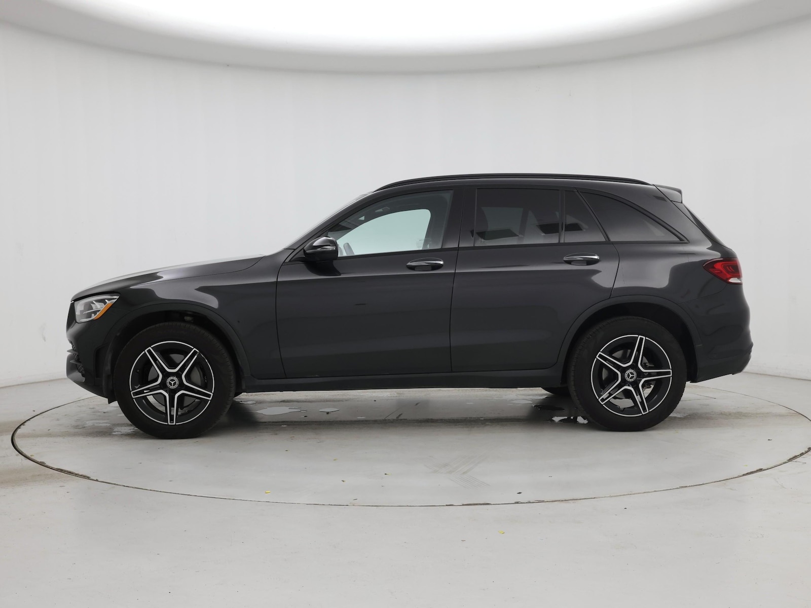 2021 Mercedes-Benz GLC GLC300 - Photo 4