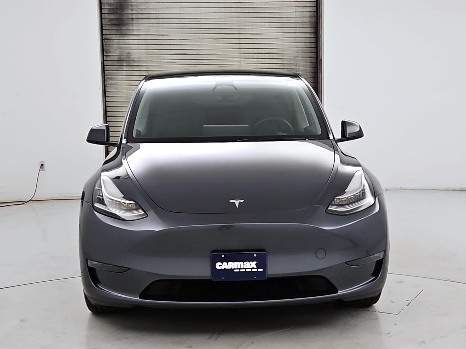 Thumbnail: 2023 Tesla Model Y - 2