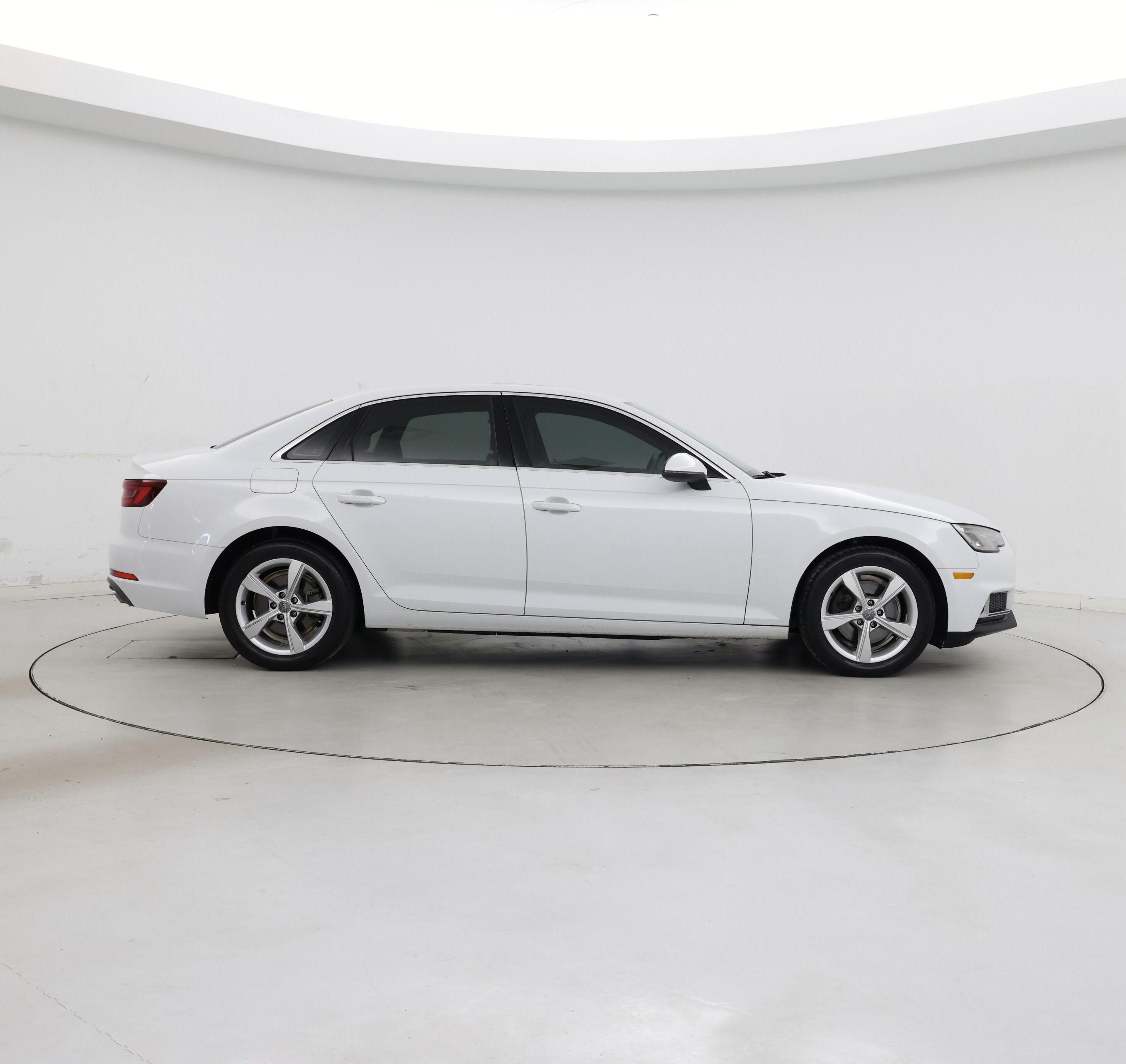 Thumbnail: 2019 Audi A4 - 7
