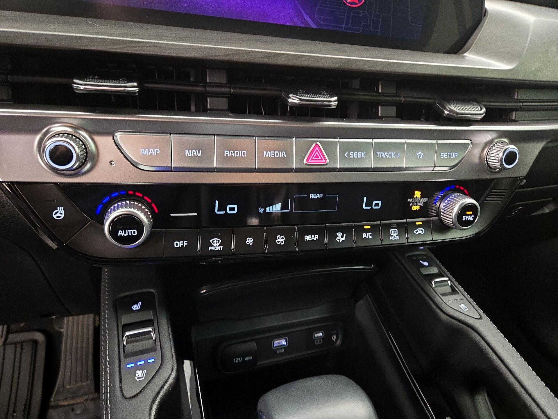 Thumbnail: 2025 Kia Telluride - 17