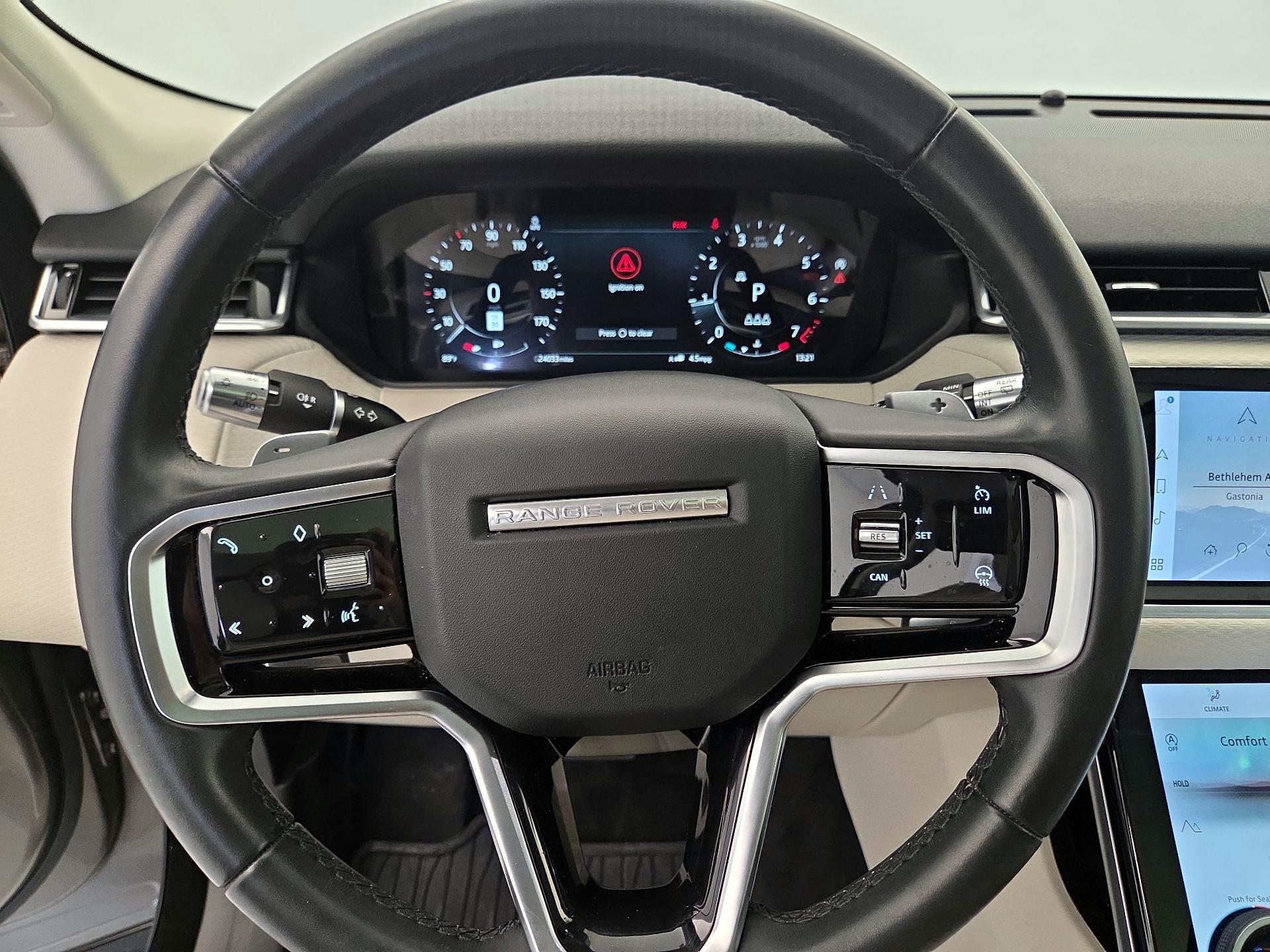 Thumbnail: 2021 Land Rover Range Rover Velar - 10
