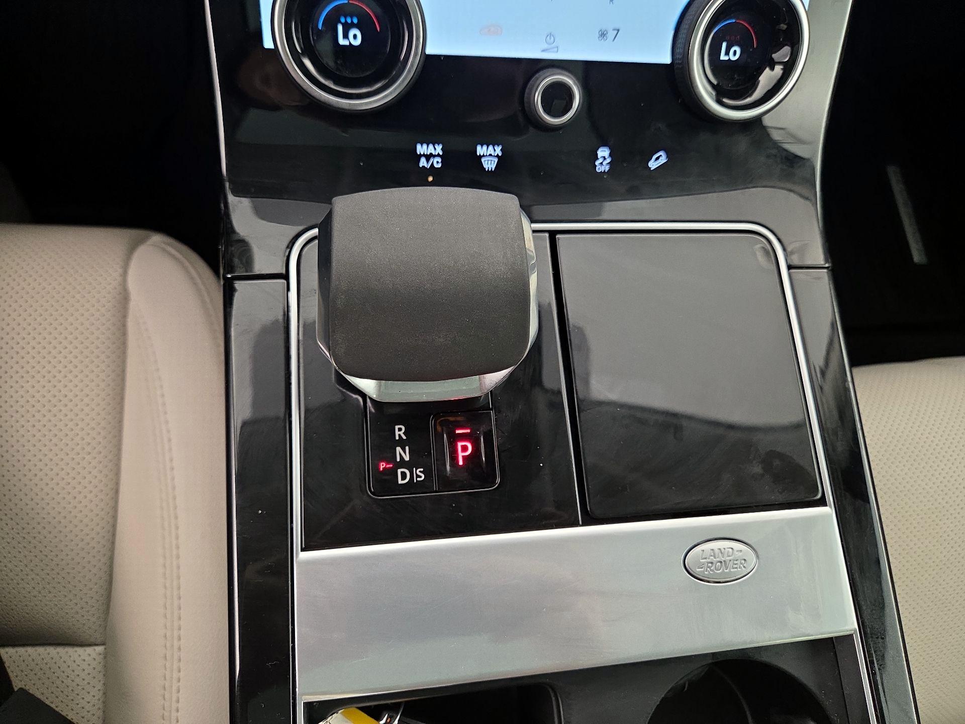 Thumbnail: 2021 Land Rover Range Rover Velar - 17