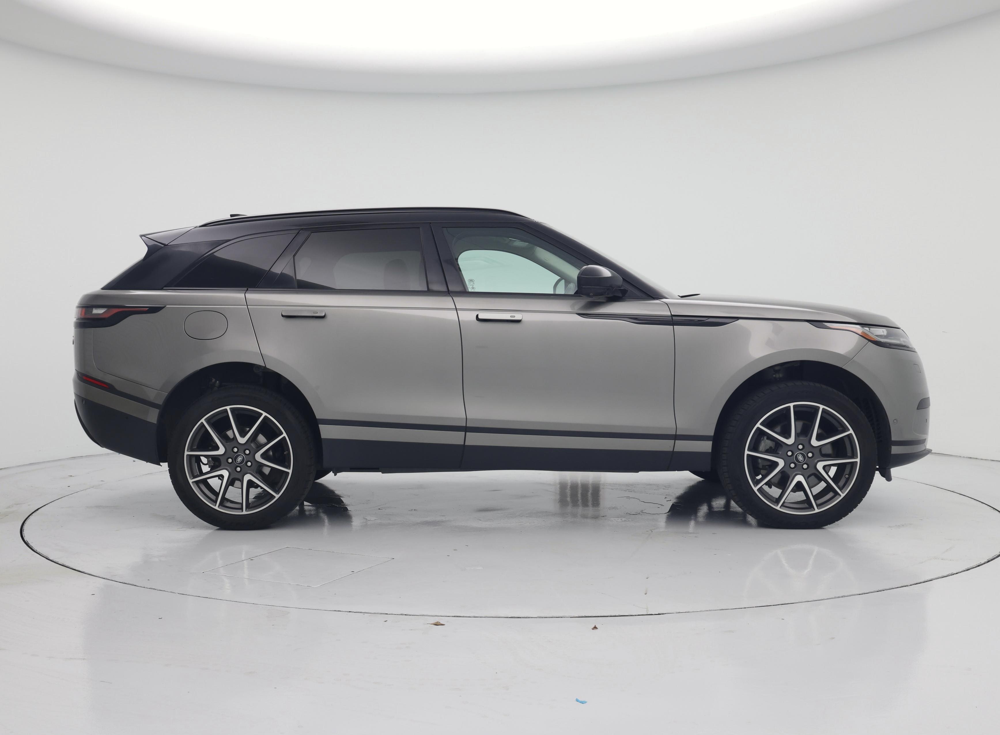 Thumbnail: 2021 Land Rover Range Rover Velar - 7