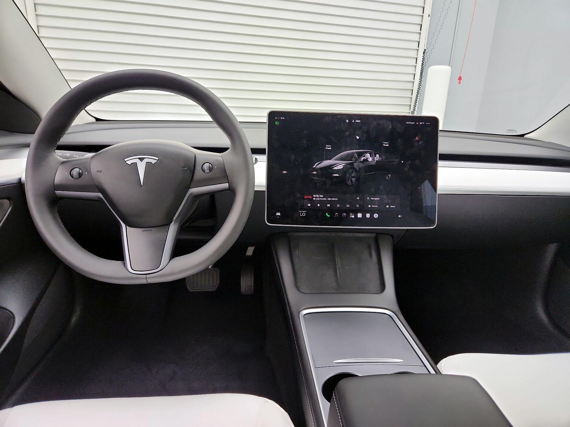 Thumbnail: 2023 Tesla Model 3 - 9