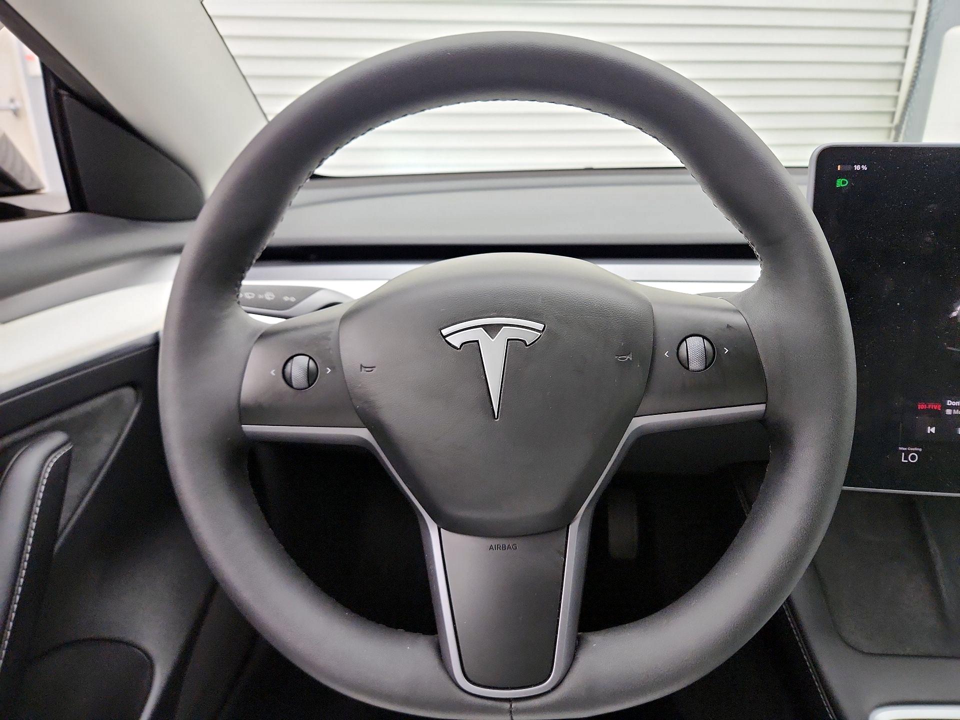 Thumbnail: 2023 Tesla Model 3 - 10