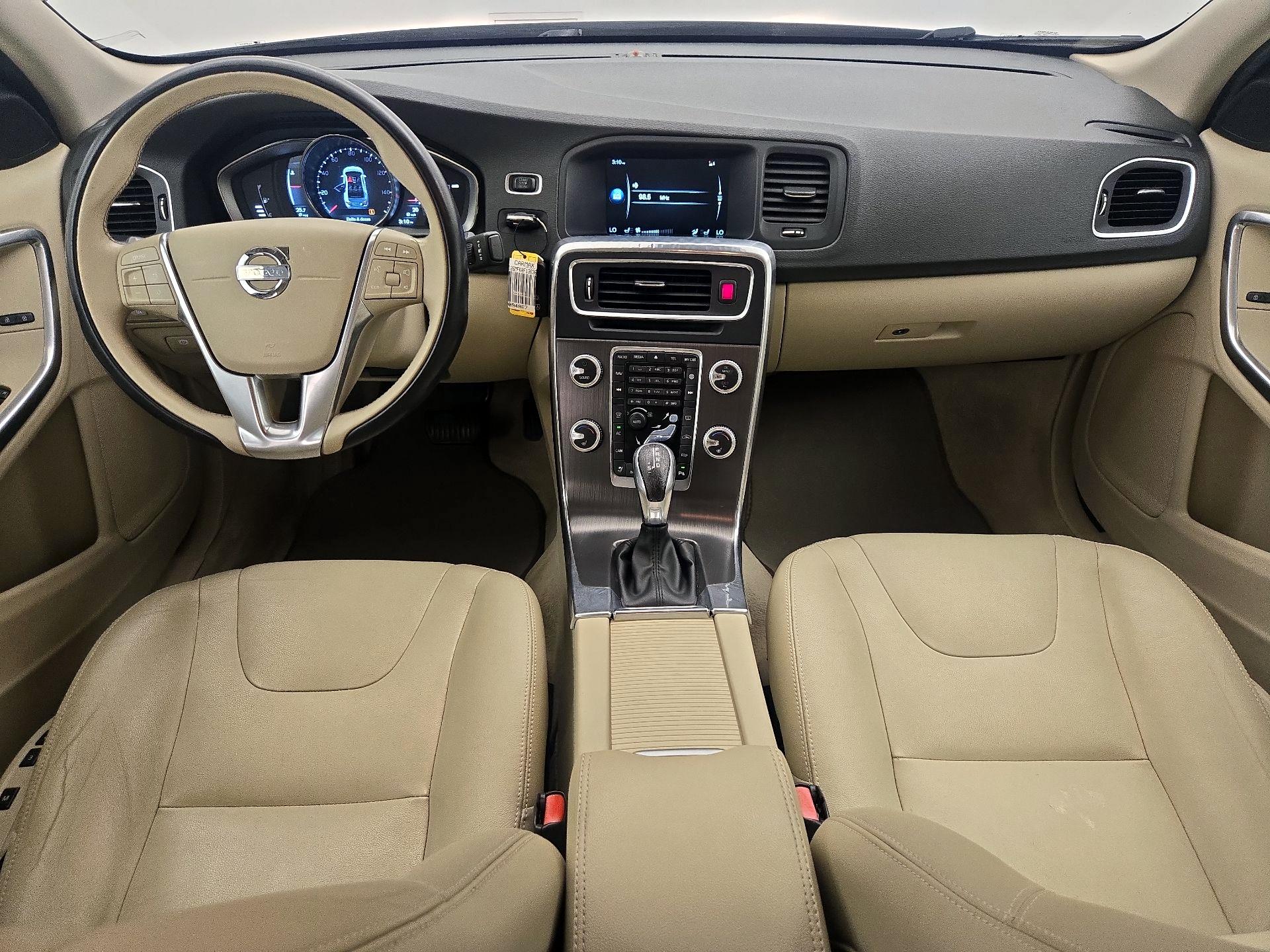 Thumbnail: 2015 Volvo S60 - 9